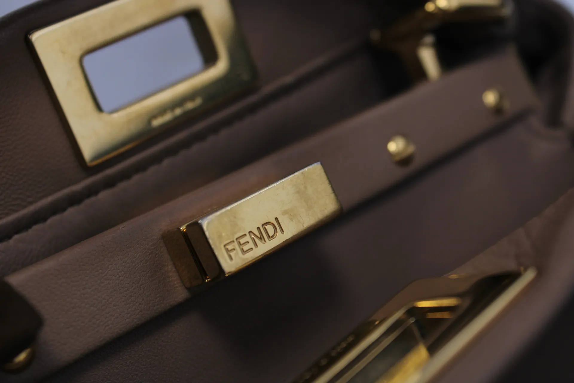 FENDI Peekaboo Mini Sand-Coloured Leather Bag FENDI Peekaboo Mini Sand-Coloured Leather Bag