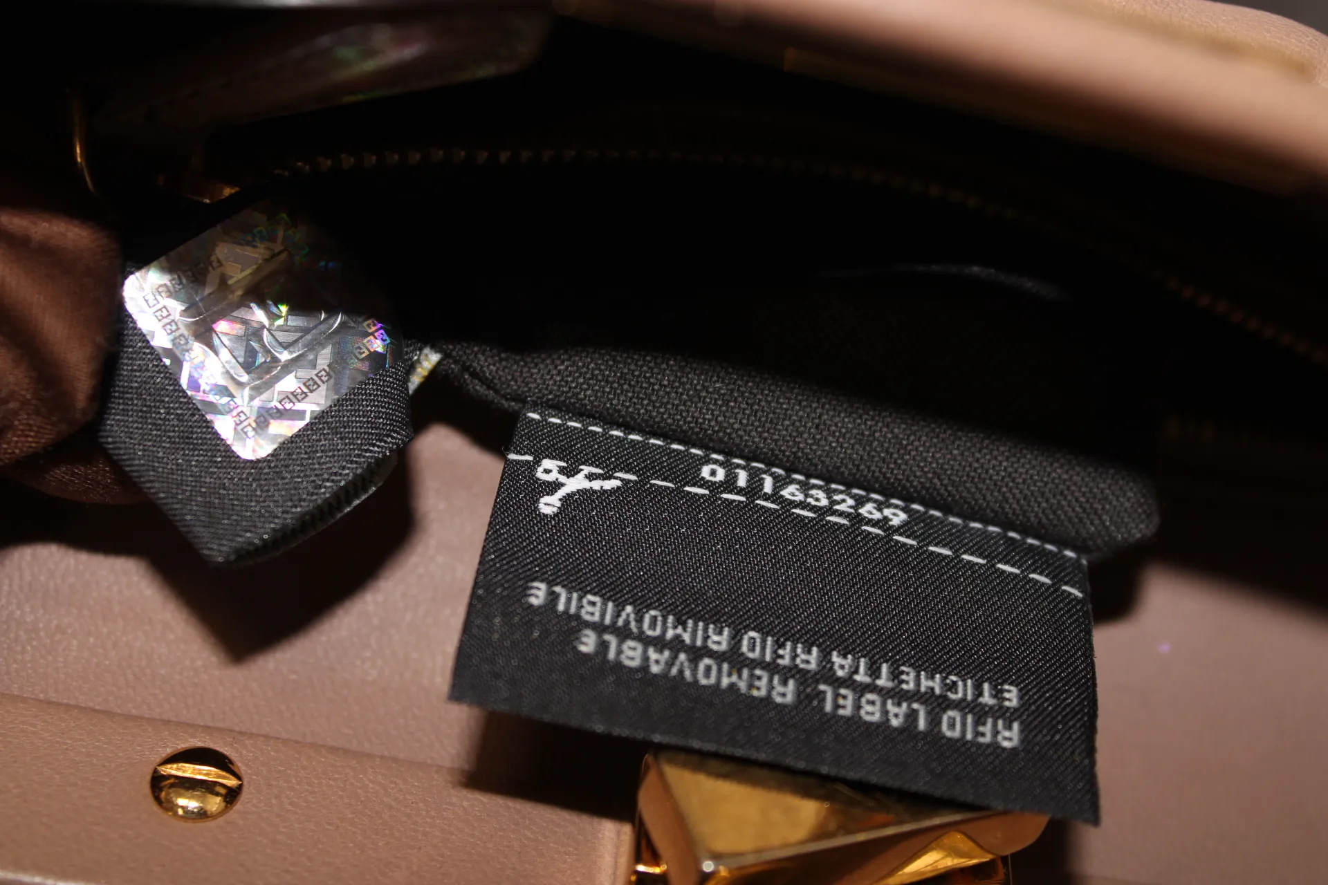 FENDI Peekaboo Mini Sand-Coloured Leather Bag FENDI Peekaboo Mini Sand-Coloured Leather Bag