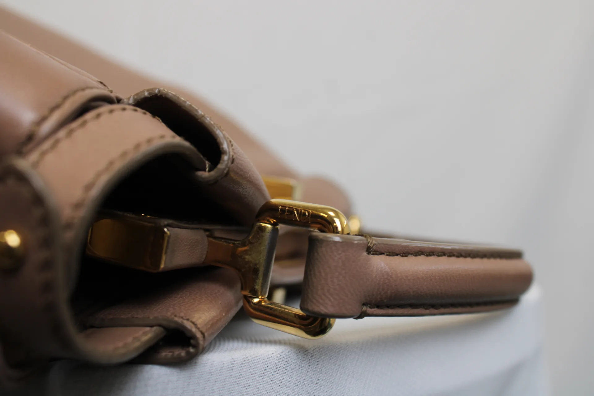 FENDI Peekaboo Mini Sand-Coloured Leather Bag FENDI Peekaboo Mini Sand-Coloured Leather Bag