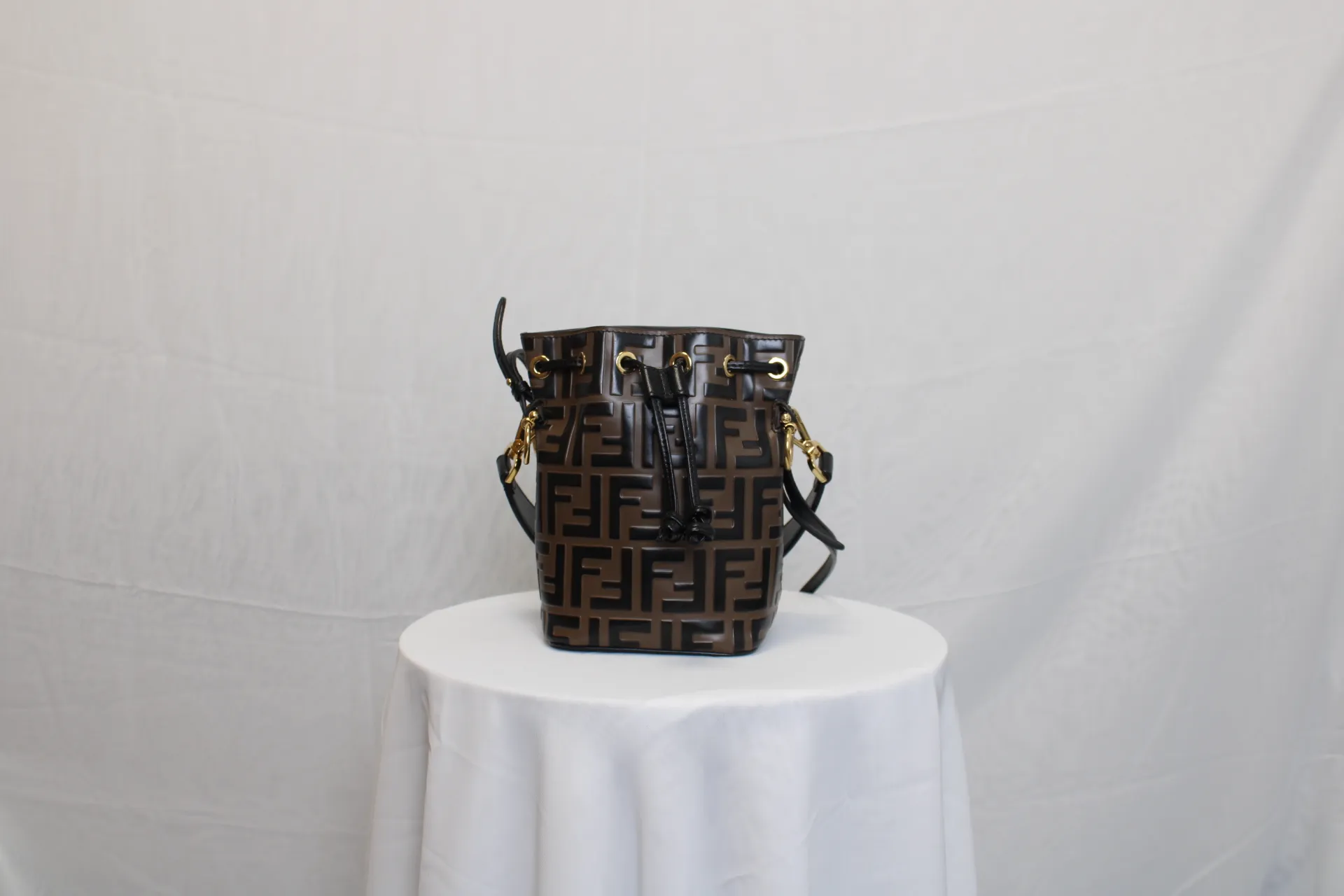 FENDI Mon Trésor FF Print Brown leather Mini Bucket Bag FENDI Mon Trésor FF Print Brown leather Mini Bucket Bag