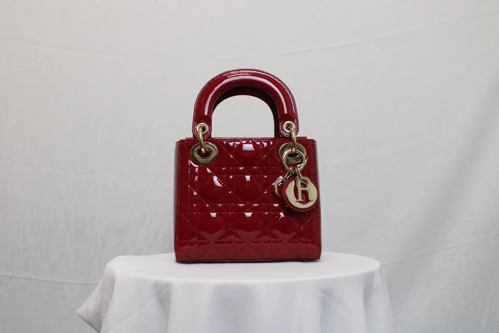 DIOR Mini Lady Dior Lady Mini Bag Cherry Red Patent Leather DIOR Mini Lady Dior Lady Mini Bag Cherry Red Patent Leather