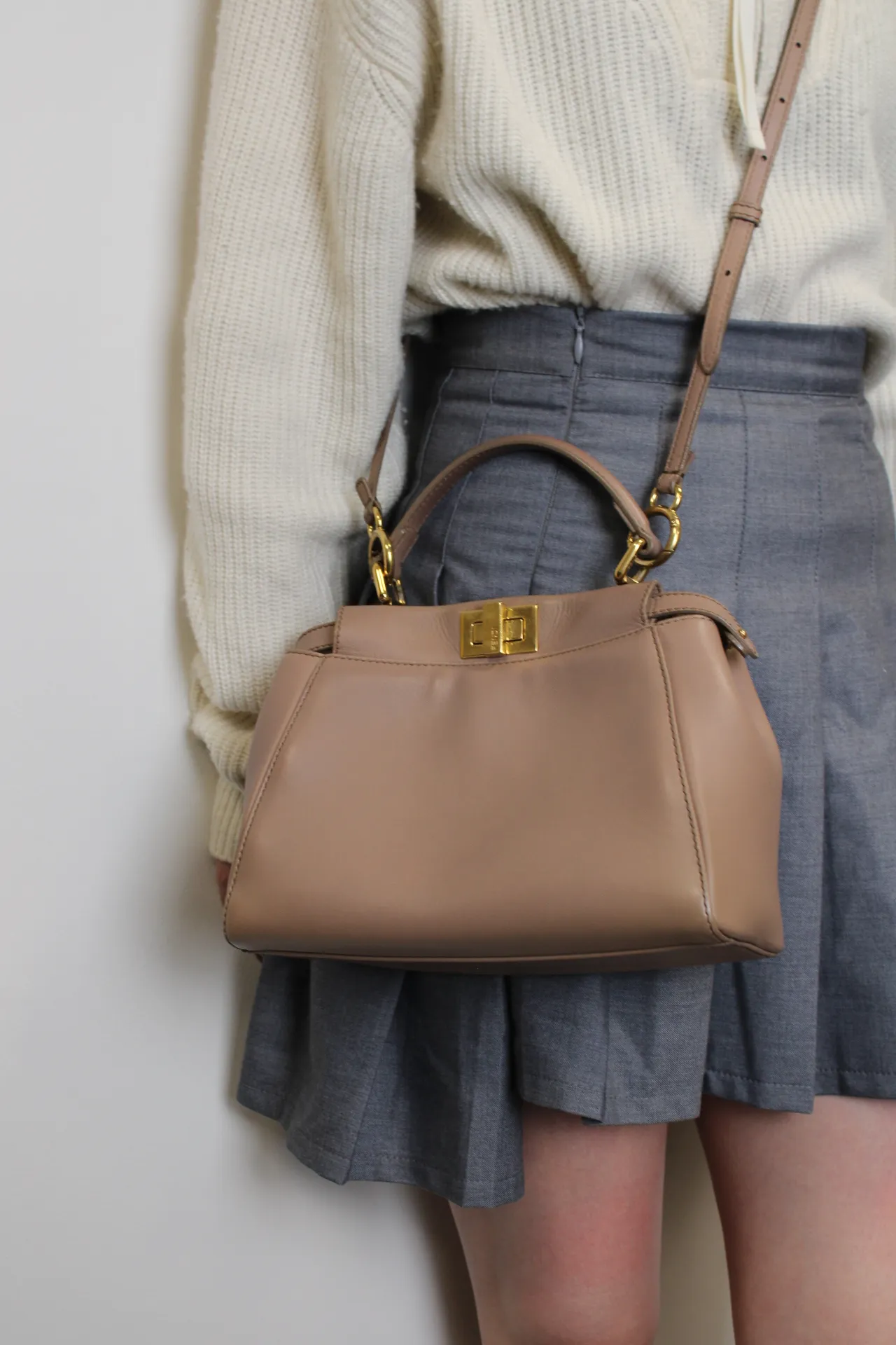 FENDI Peekaboo Mini Sand-Coloured Leather Bag FENDI Peekaboo Mini Sand-Coloured Leather Bag