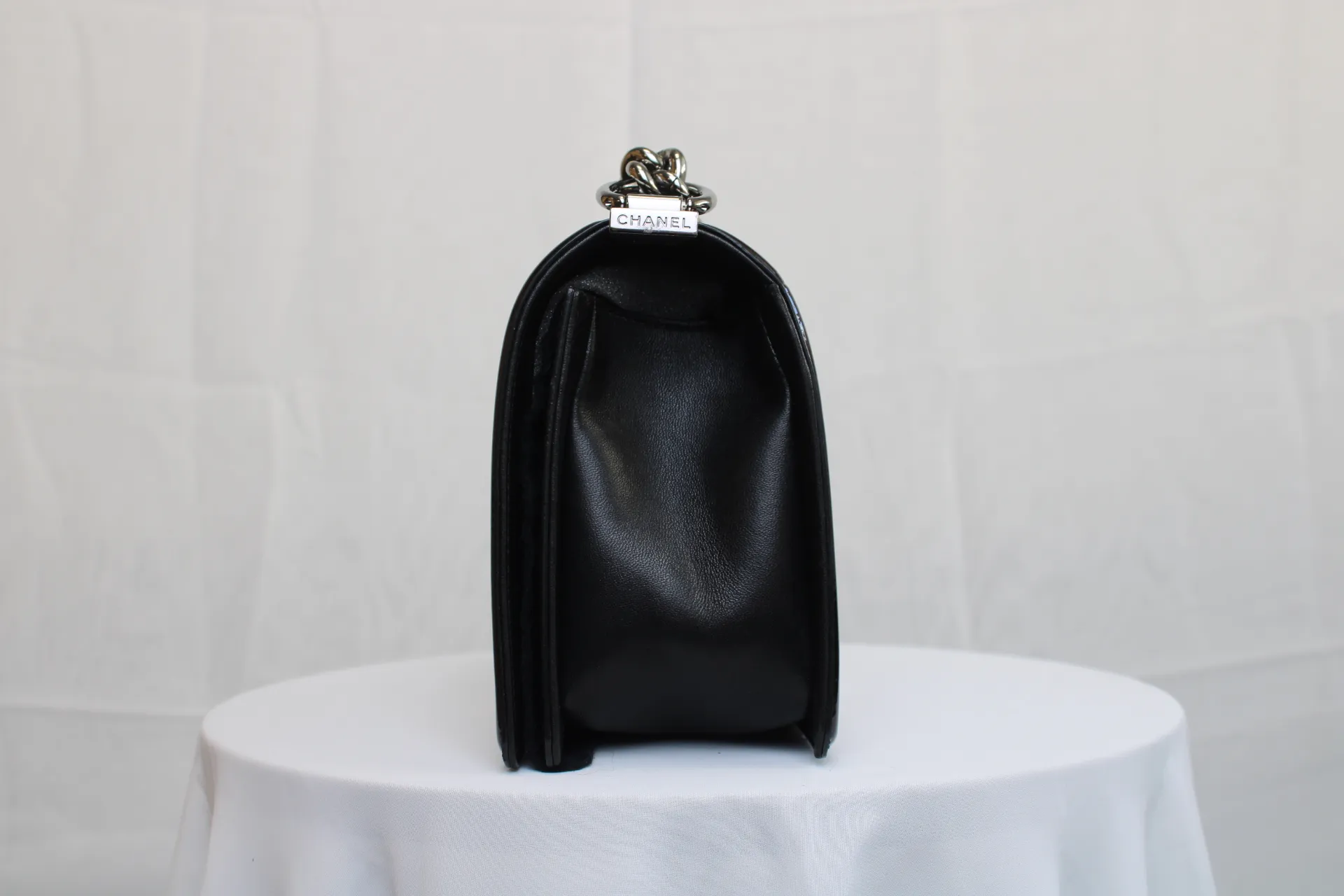 CHANEL Black / Brown Patent Medium Boy Bag CHANEL Black / Brown Patent Medium Boy Bag