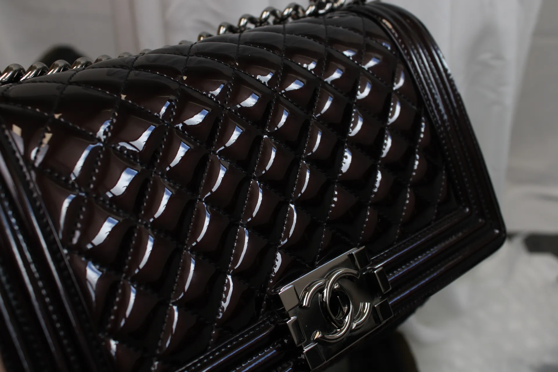 CHANEL Black / Brown Patent Medium Boy Bag CHANEL Black / Brown Patent Medium Boy Bag