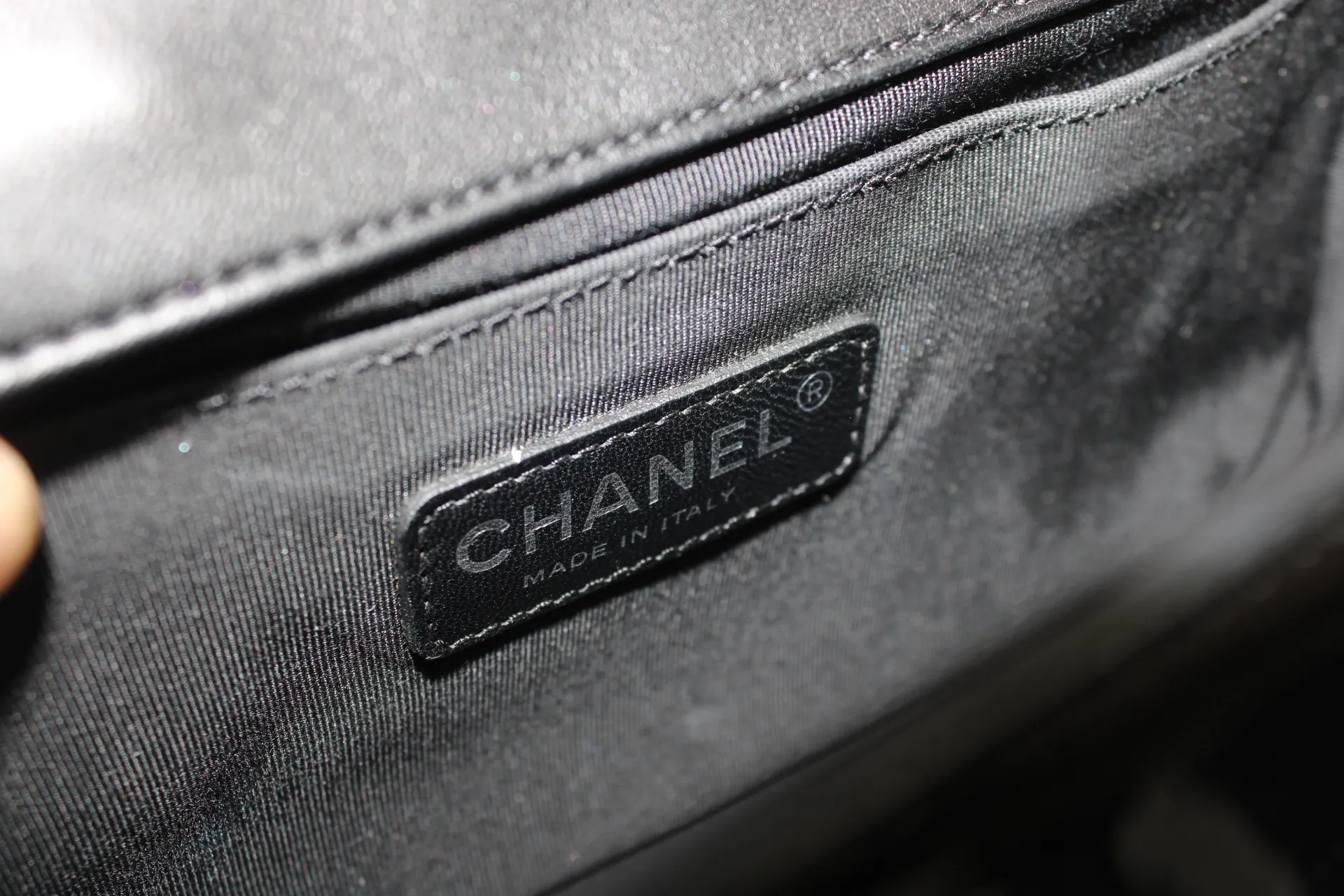 CHANEL Black / Brown Patent Medium Boy Bag CHANEL Black / Brown Patent Medium Boy Bag