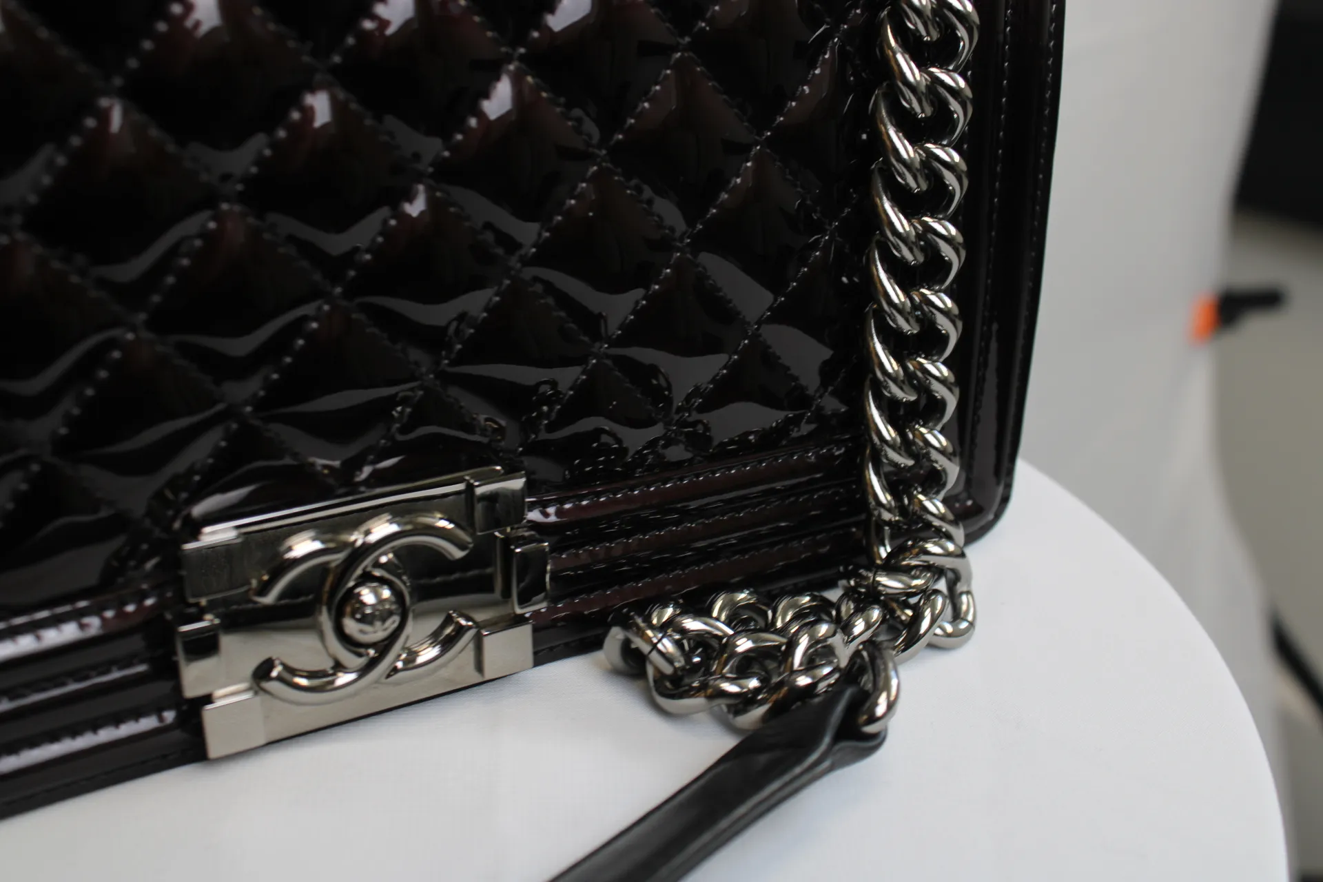 CHANEL Black / Brown Patent Medium Boy Bag CHANEL Black / Brown Patent Medium Boy Bag