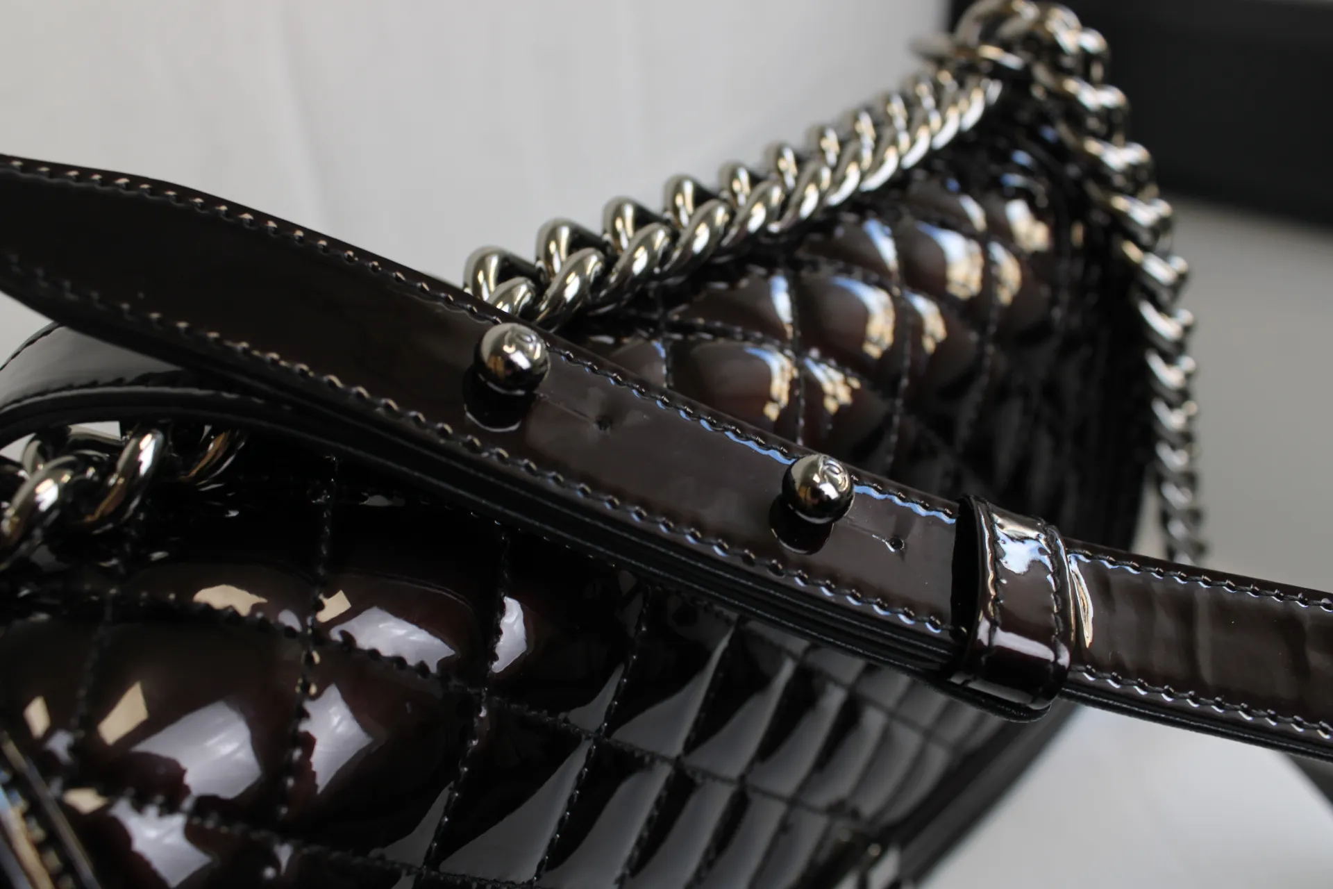 CHANEL Black / Brown Patent Medium Boy Bag CHANEL Black / Brown Patent Medium Boy Bag