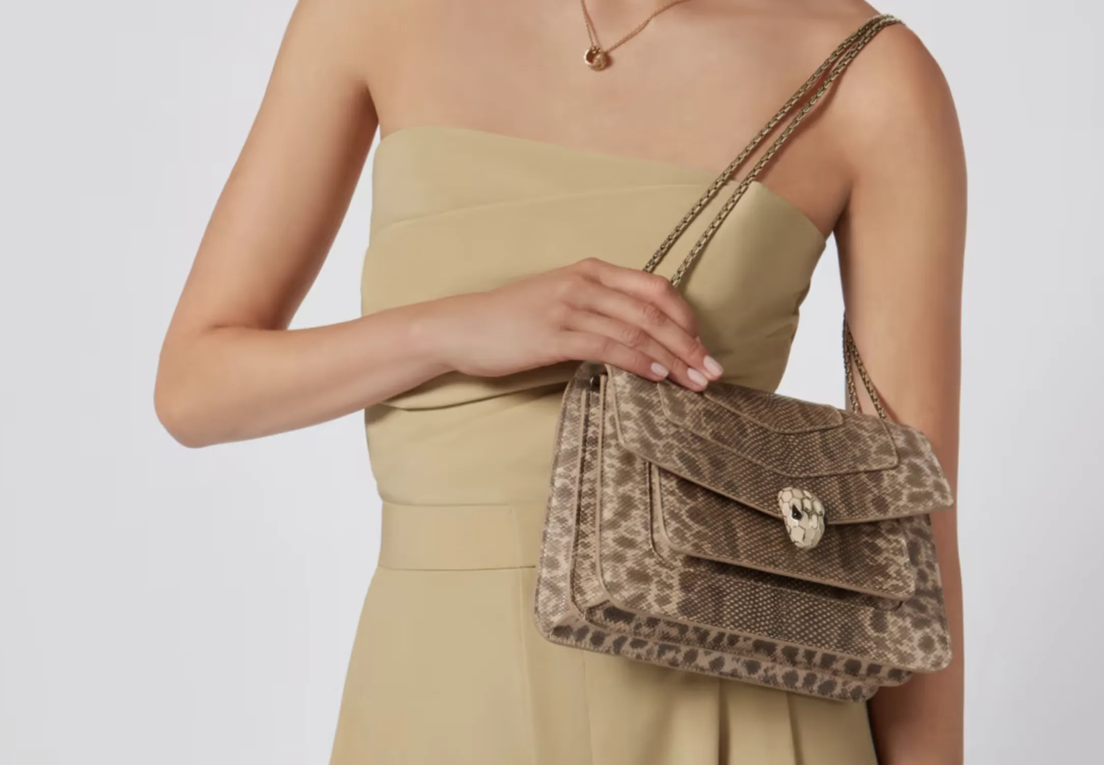 BVLGARI Serpenti Forever Shoulder Bag BVLGARI Serpenti Forever Shoulder Bag