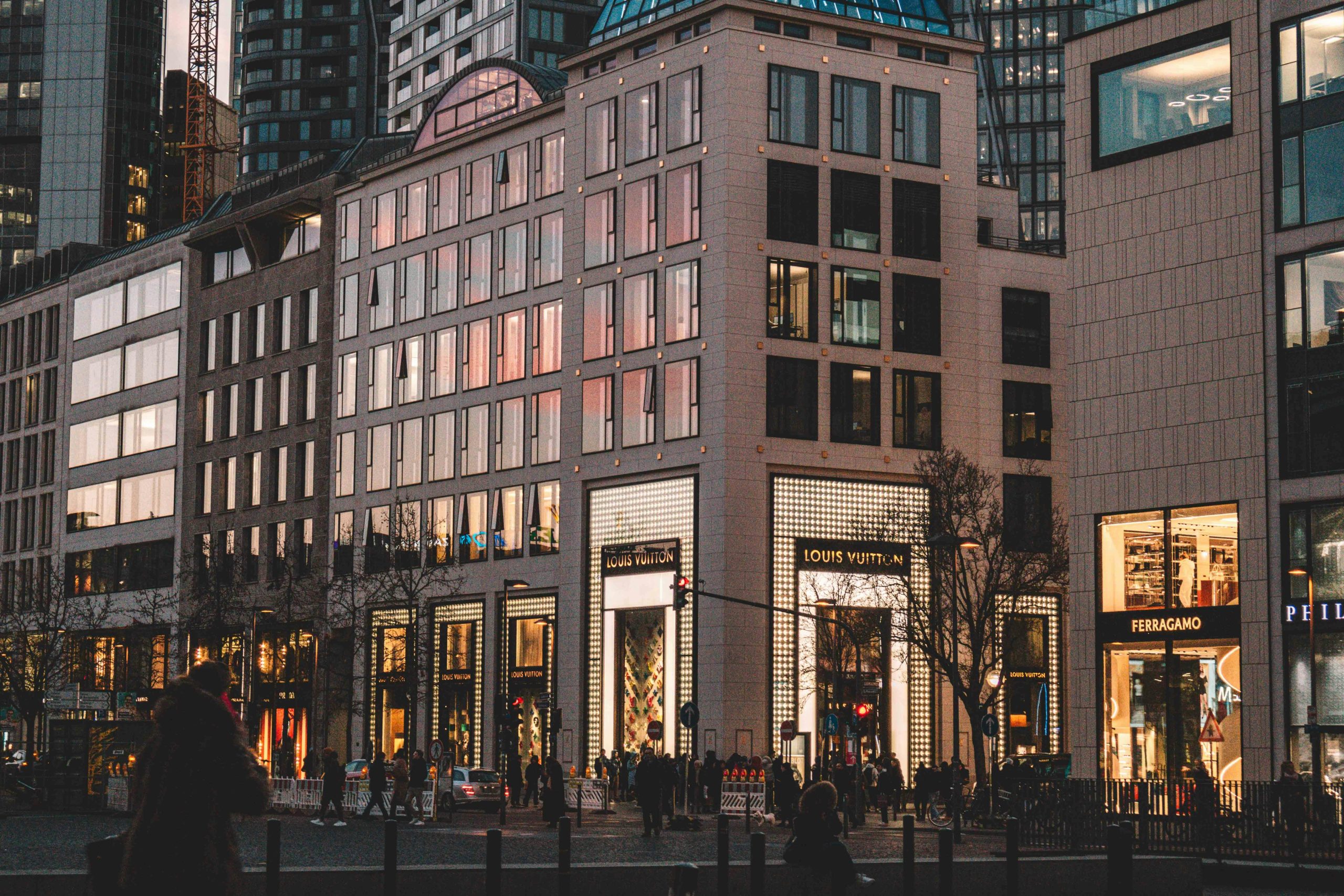 pexels-arlindphotography-30320993