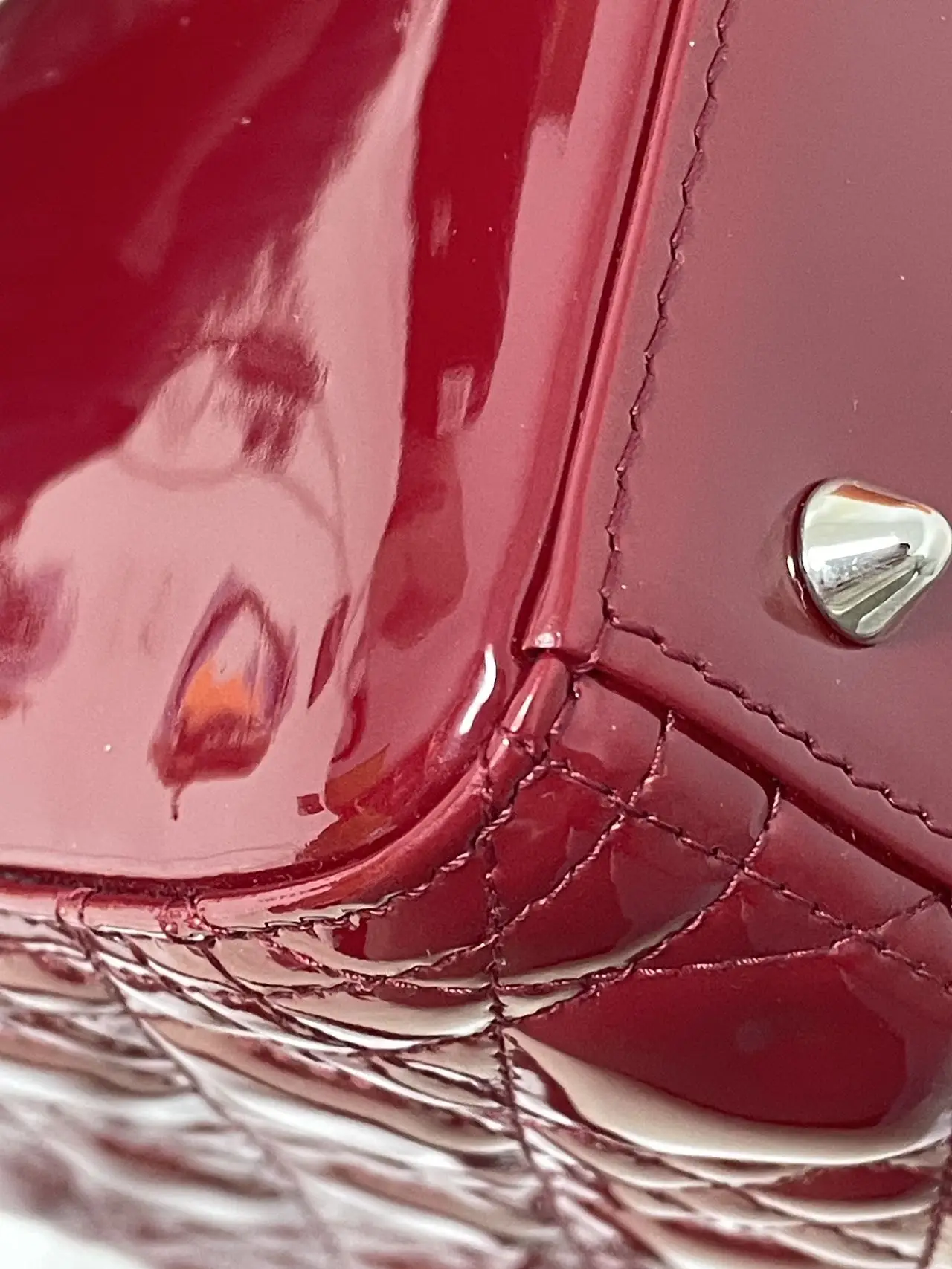 DIOR Medium Lady Dior Bag Cherry Red Patent Cannage Calfskin DIOR Medium Lady Dior Bag Cherry Red Patent Cannage Calfskin