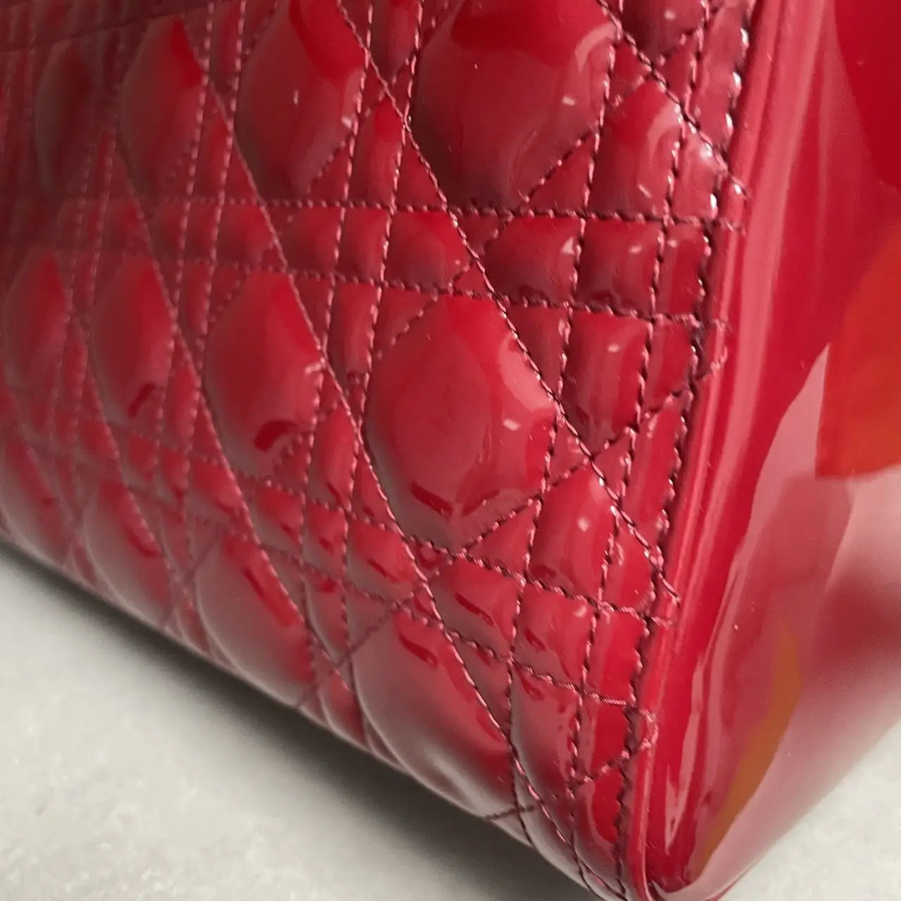 DIOR Medium Lady Dior Bag Cherry Red Patent Cannage Calfskin DIOR Medium Lady Dior Bag Cherry Red Patent Cannage Calfskin