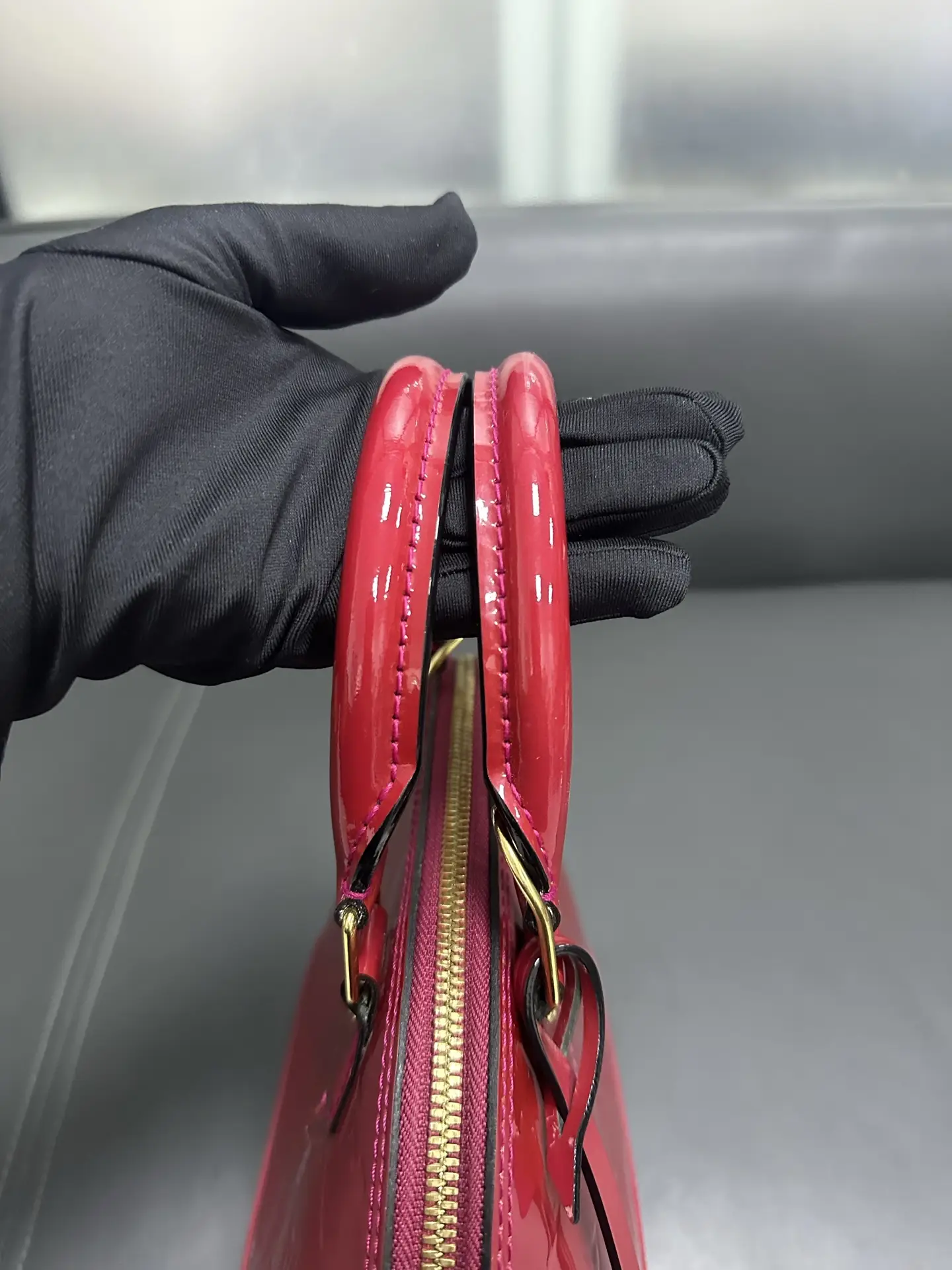 LOUIS VUITTON Alma BB Bag LOUIS VUITTON Alma BB Bag