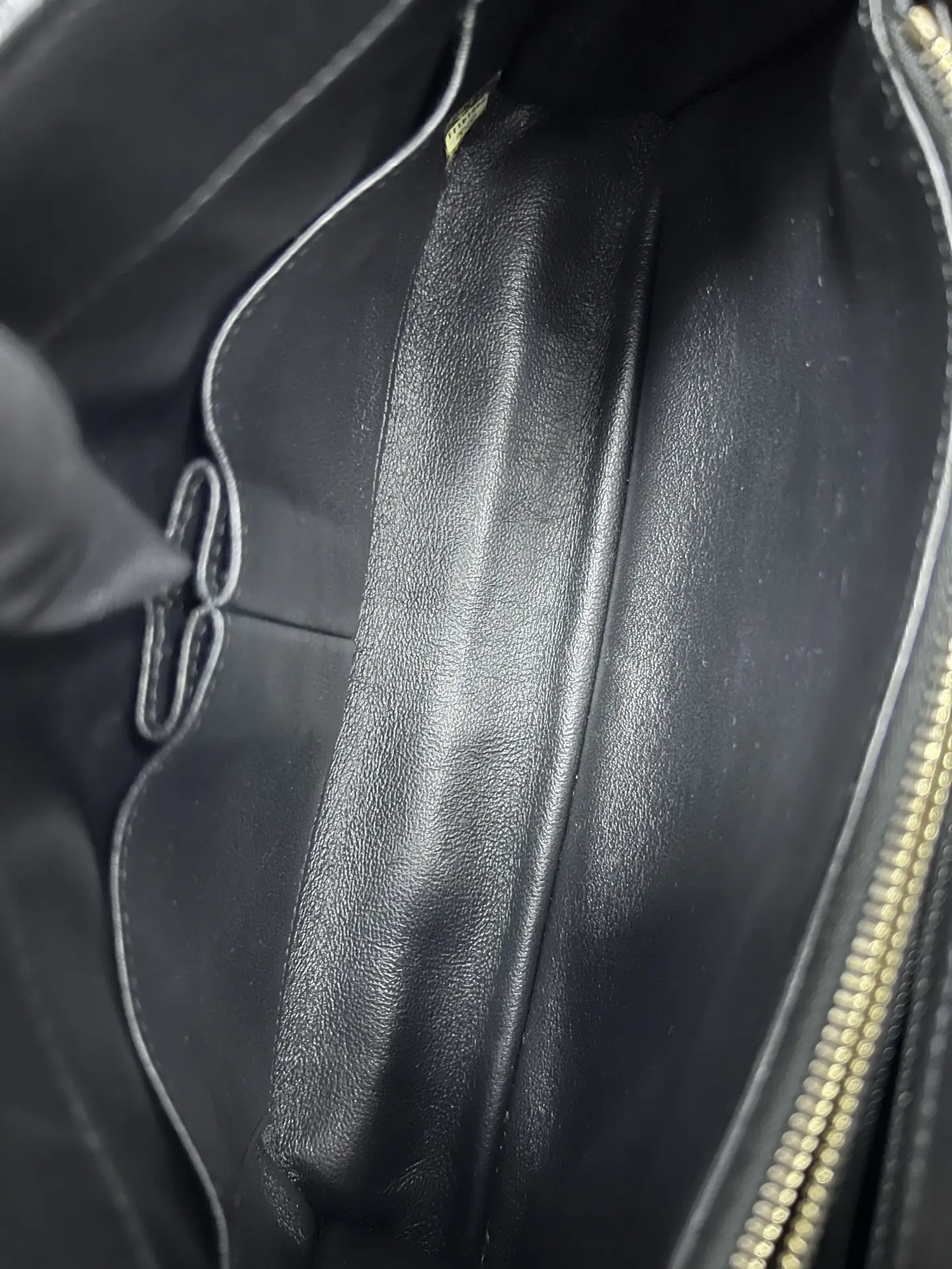 CHANEL Medium Coco Top Handle Bag CHANEL Medium Coco Top Handle Bag