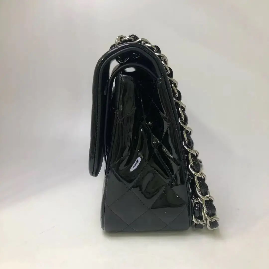 CHANEL Black Jumbo / Large Classic Flap Bag Patent Leather Handbag CHANEL Black Jumbo / Large Classic Flap Bag Patent Leather Handbag
