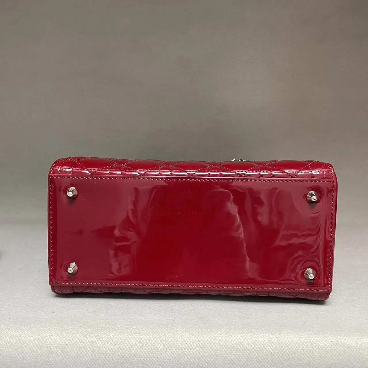 DIOR Medium Lady Dior Bag Cherry Red Patent Cannage Calfskin DIOR Medium Lady Dior Bag Cherry Red Patent Cannage Calfskin