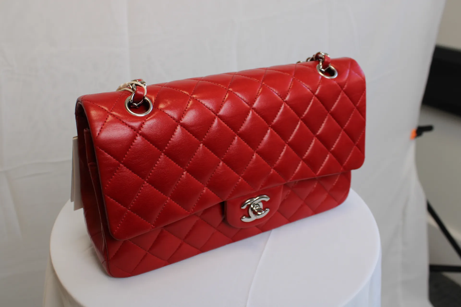 CHANEL 11.22 Classic Flap Handbag Medium Red Lambskin CHANEL 11.22 Classic Flap Handbag Medium Red Lambskin