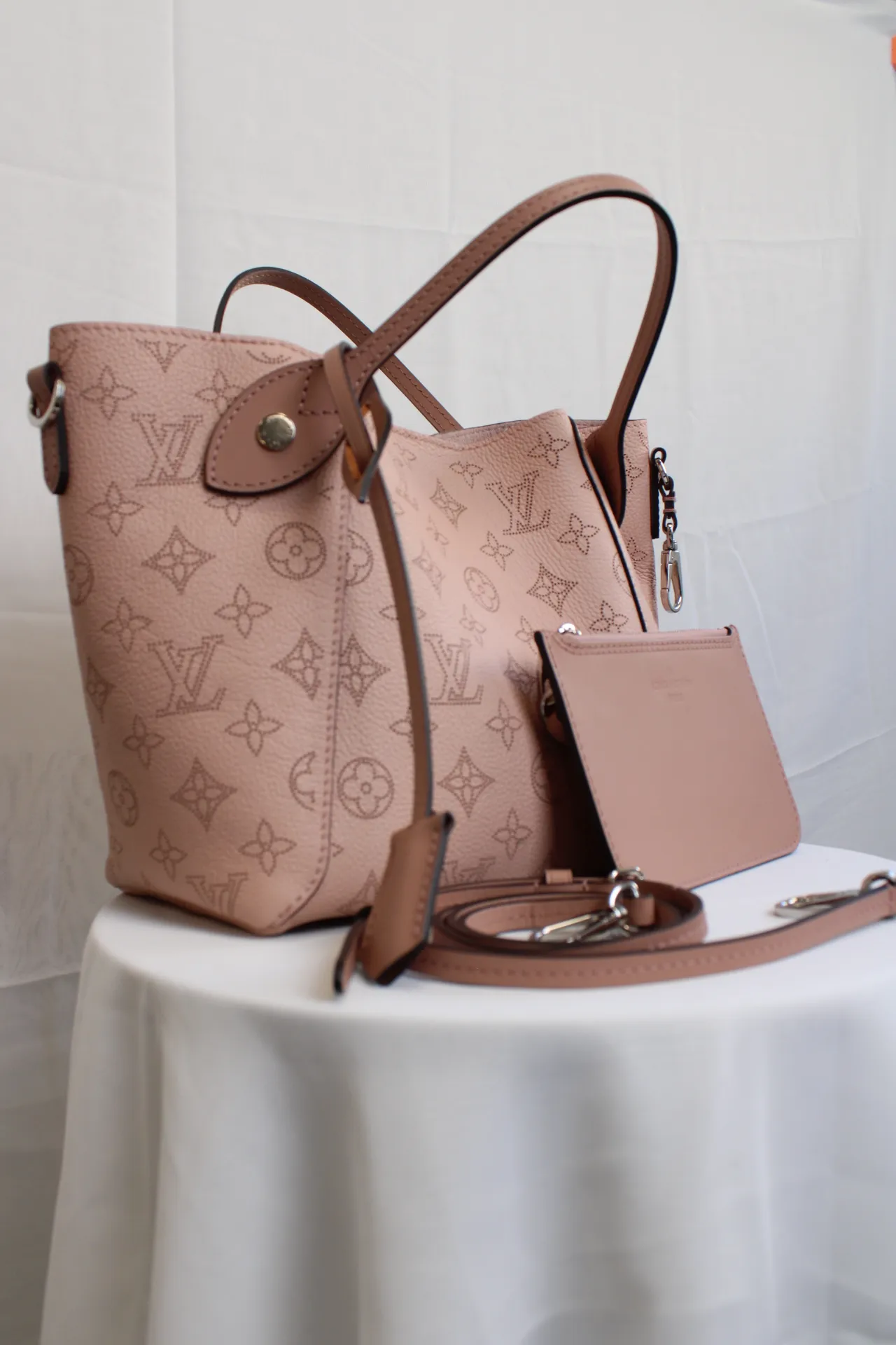 LOUIS VUITTON Hina PM Bag LOUIS VUITTON Hina PM Bag