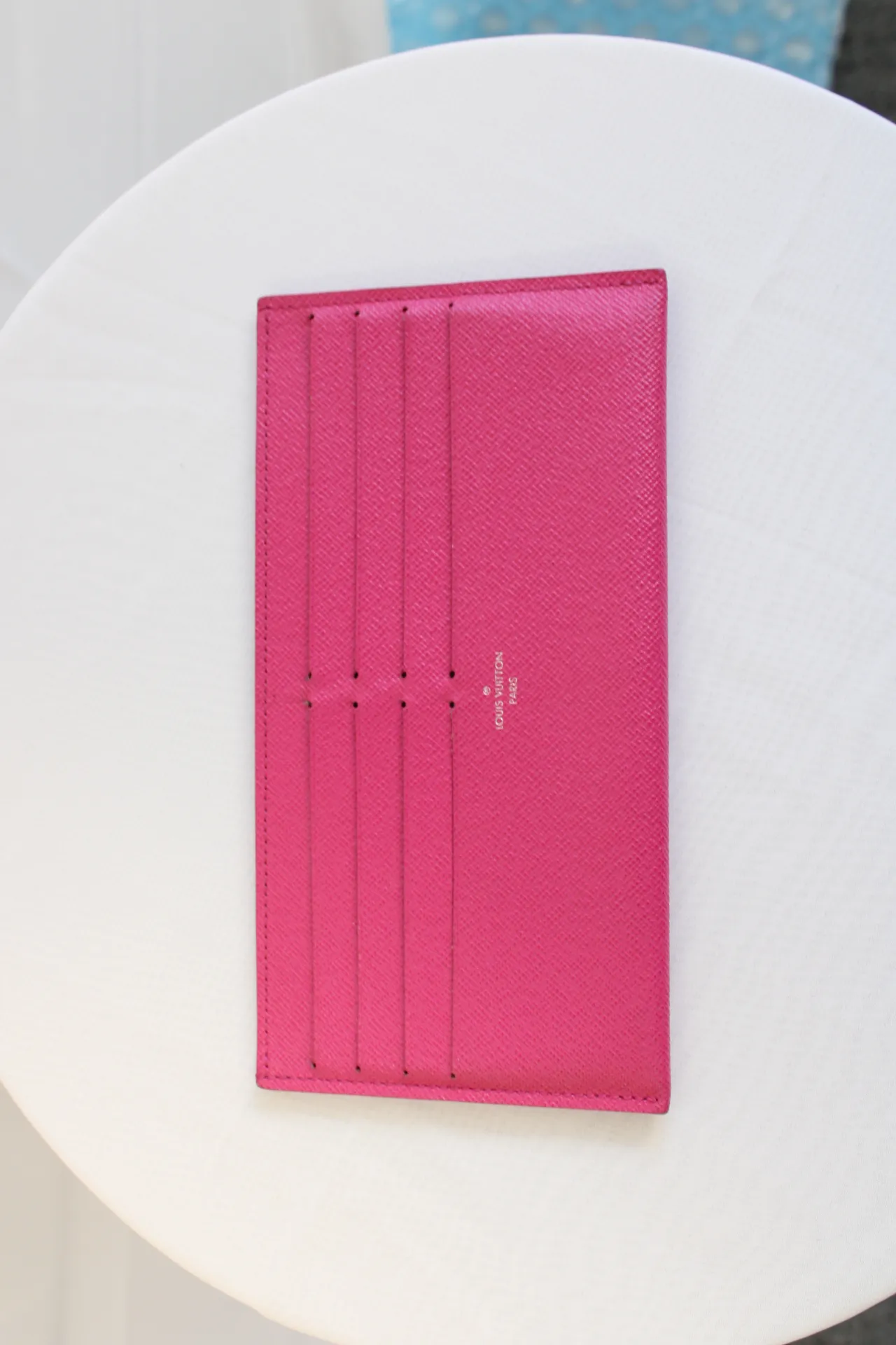 LOUIS VUITTON Epi Monogram Pochette Felicie Black Shoulder Bag LOUIS VUITTON Epi Monogram Pochette Felicie Black Shoulder Bag