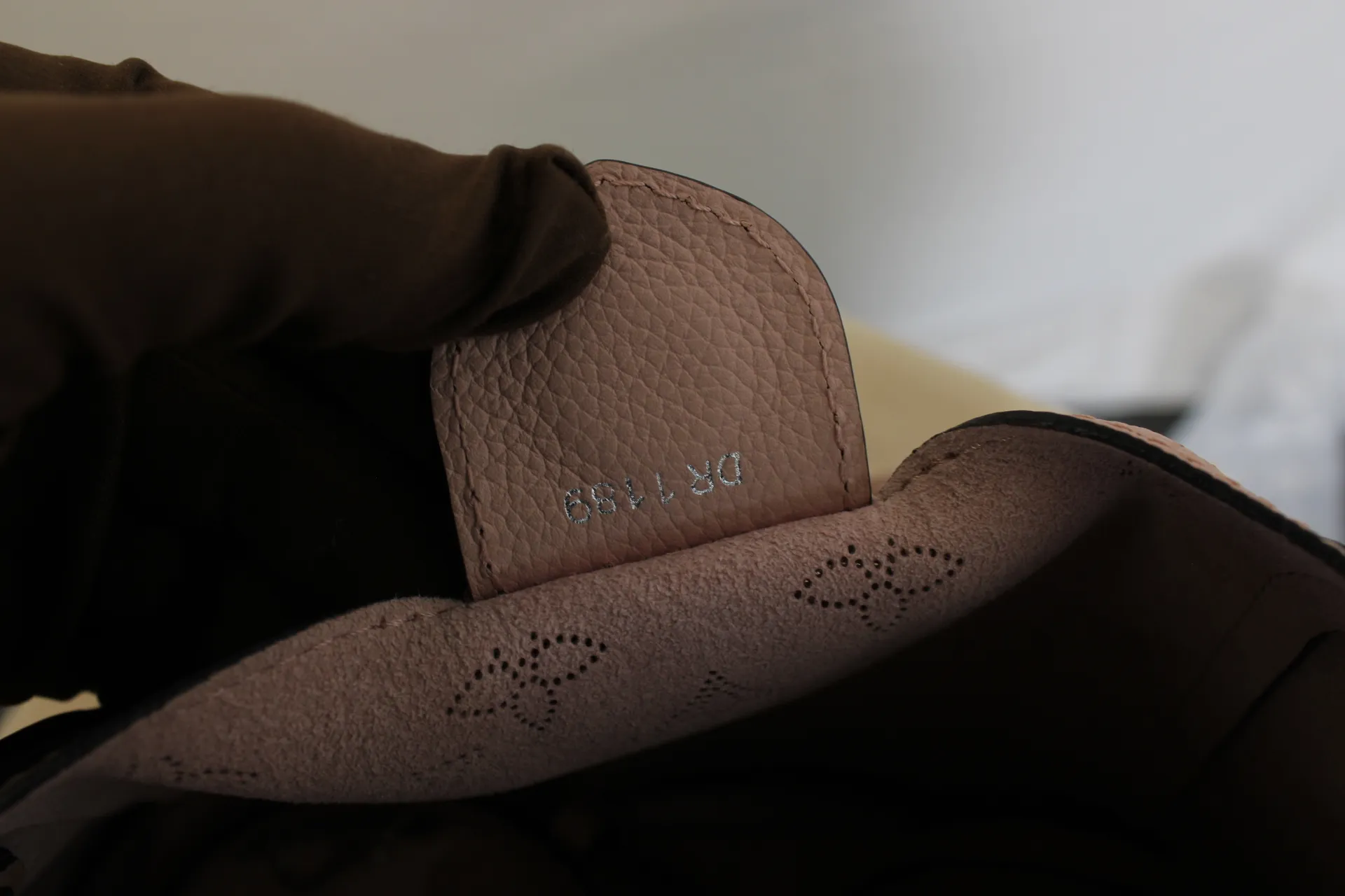 LOUIS VUITTON Hina PM Bag LOUIS VUITTON Hina PM Bag