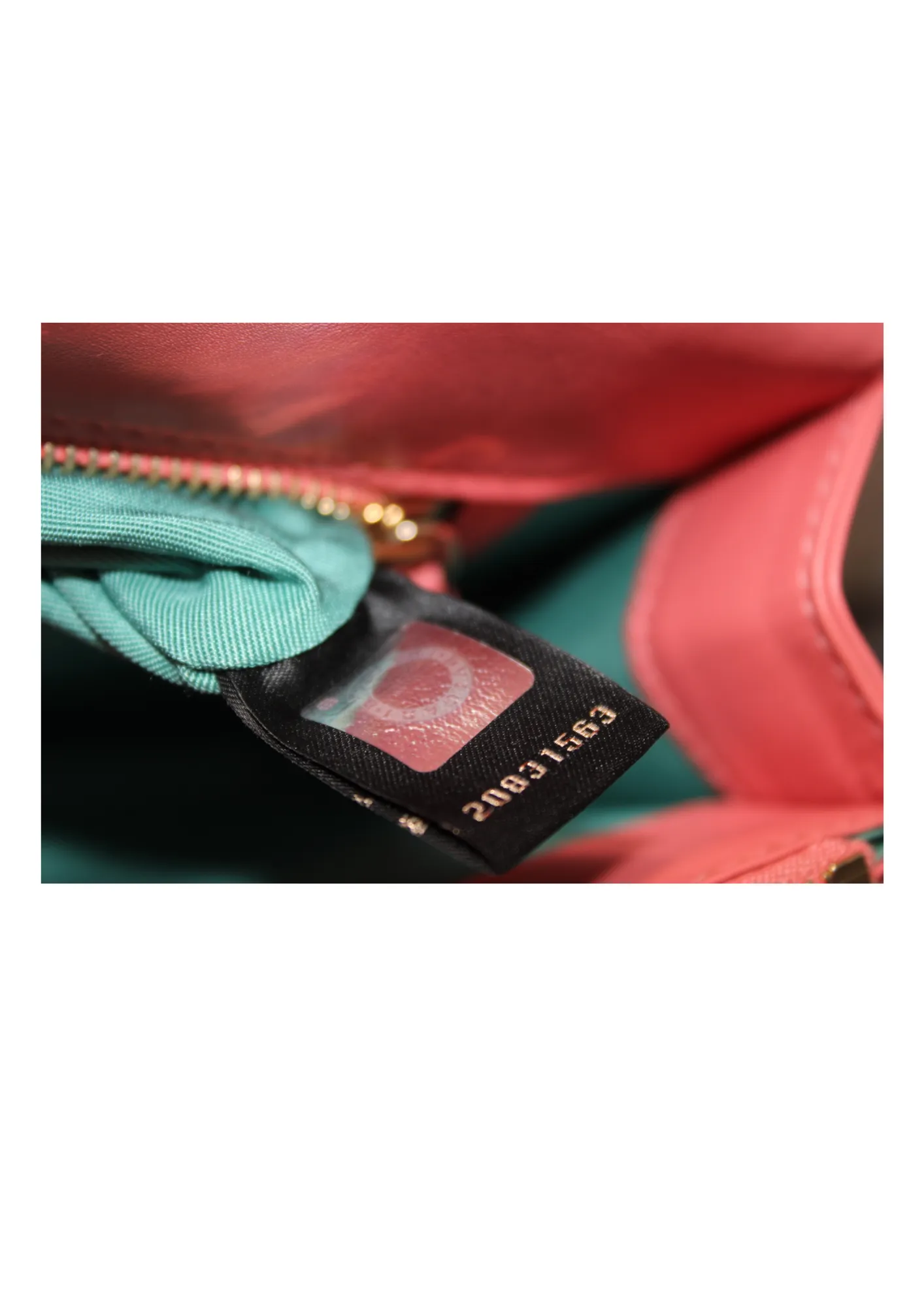 BVLGARI Medium Serpenti Forever Flap Shoulder Bag BVLGARI Medium Serpenti Forever Flap Shoulder Bag