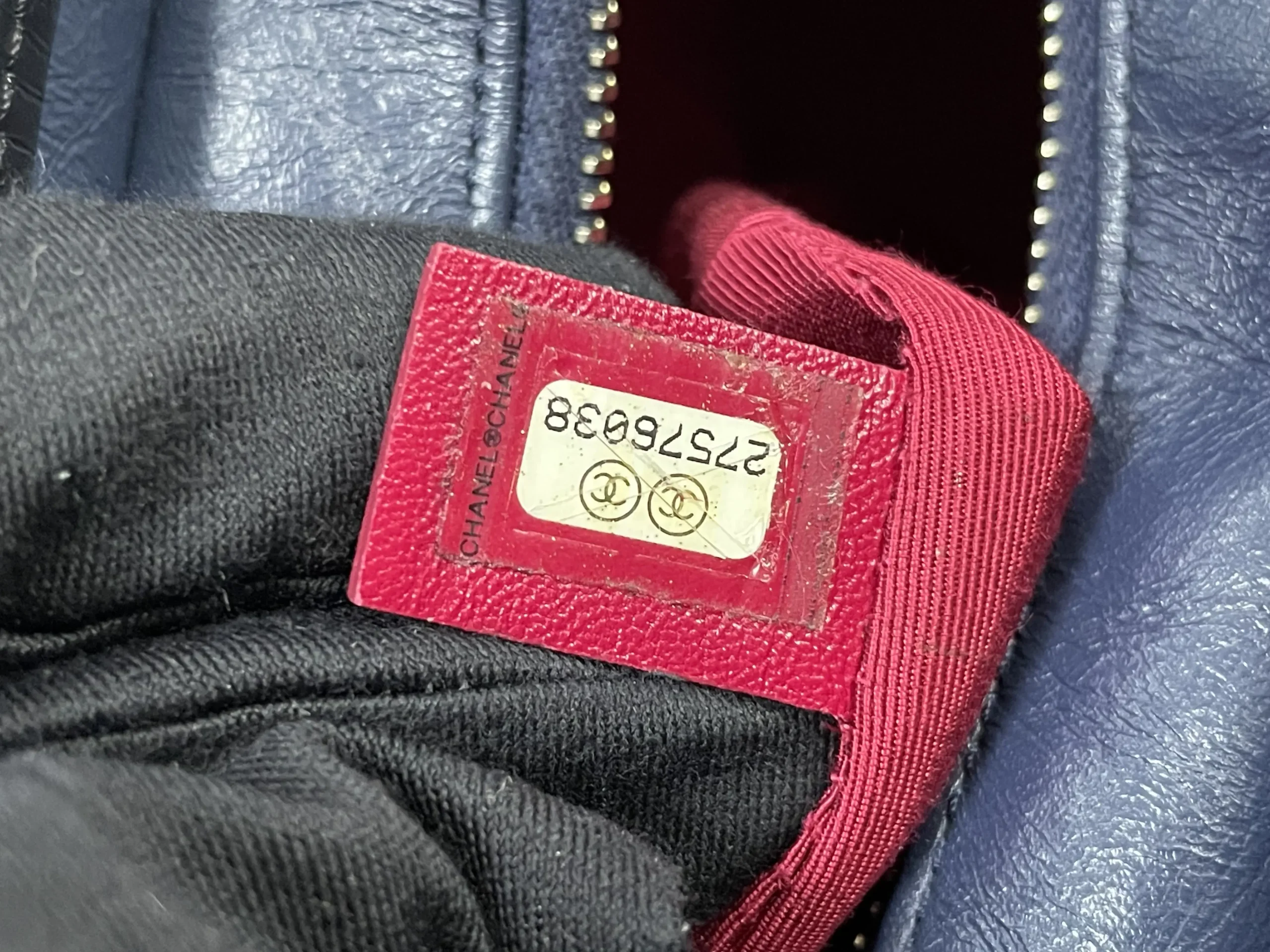 CHANEL Gabrielle Hobo Small Navy Bag CHANEL Gabrielle Hobo Small Navy Bag