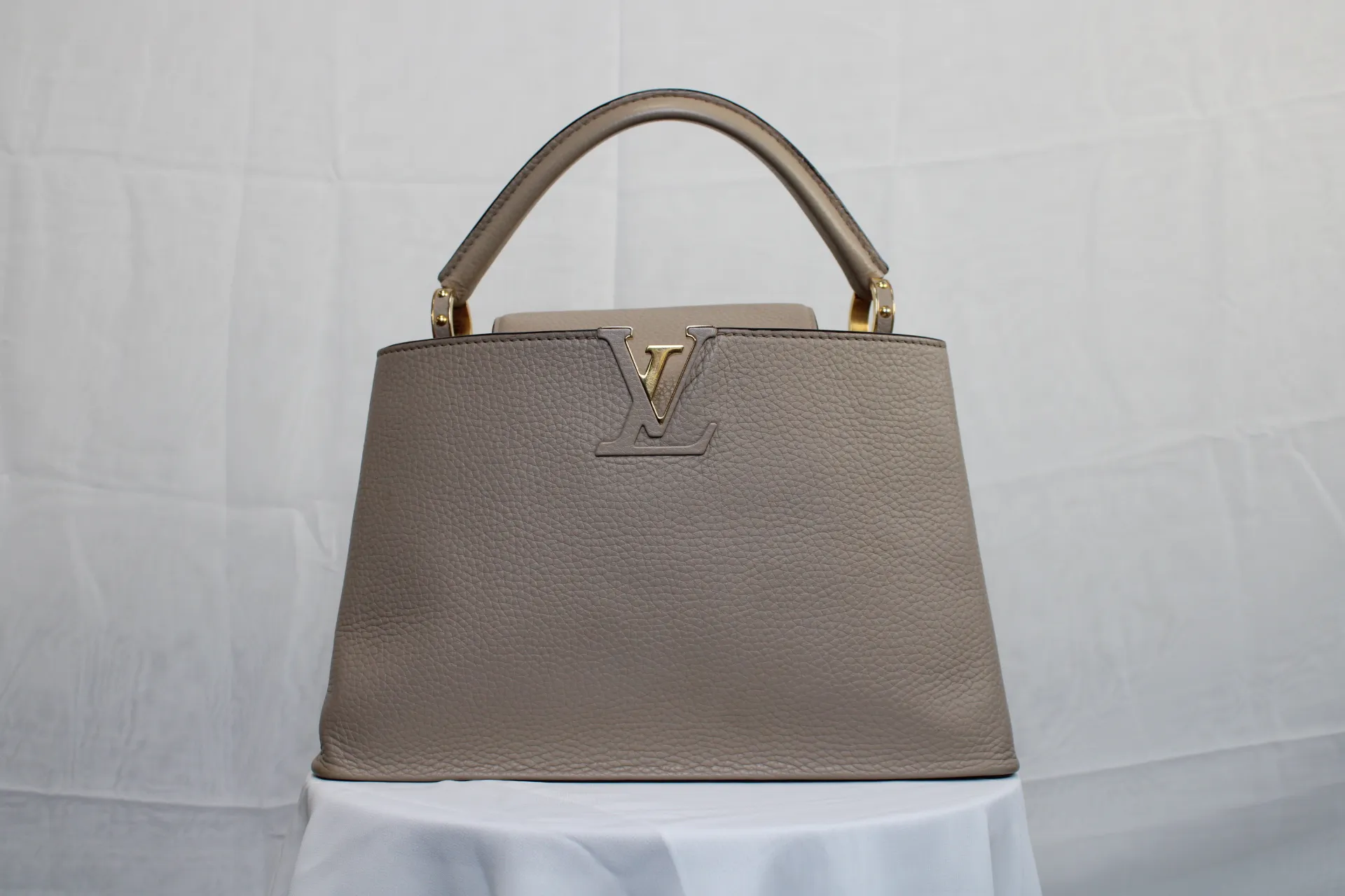 Louis Vuttion Capucines MM Louis Vuttion Capucines MM