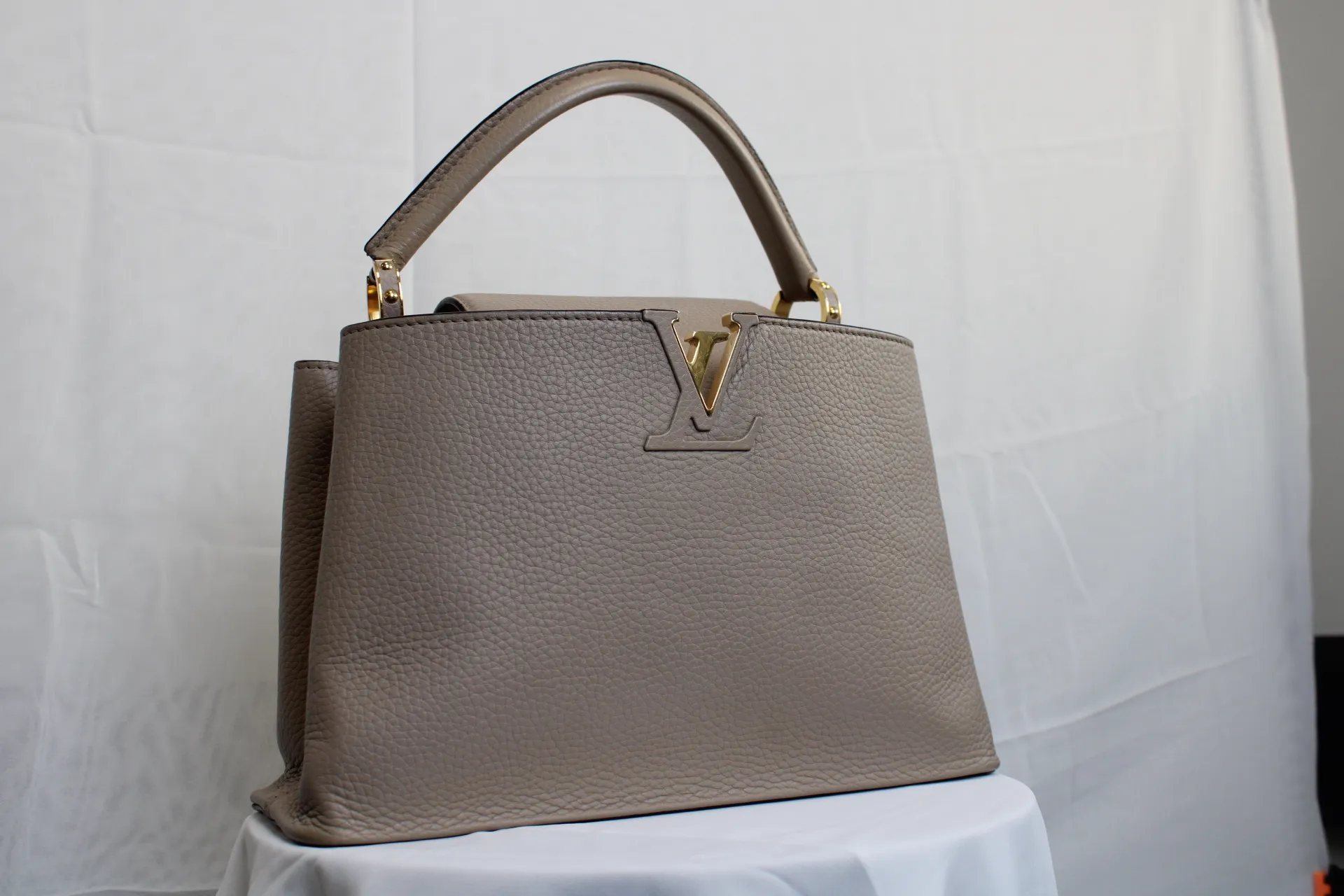 Louis Vuttion Capucines MM Louis Vuttion Capucines MM