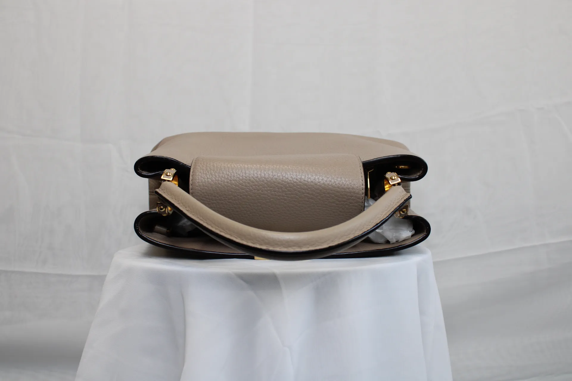 Louis Vuttion Capucines MM Louis Vuttion Capucines MM