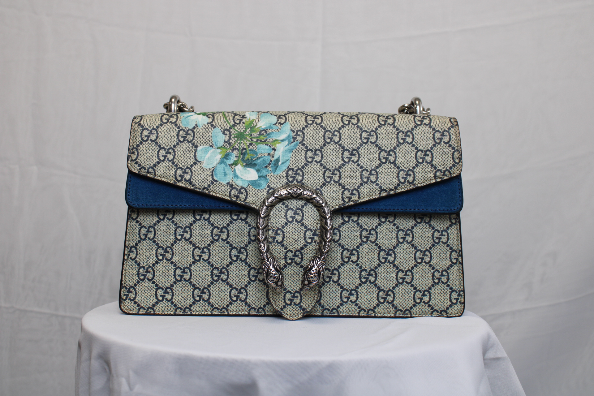 GUCCI Dionysus GG Superme Blooms Shoulder Bag Special Colour Limited Edition GUCCI Dionysus GG Superme Blooms Shoulder Bag Special Colour Limited Edition