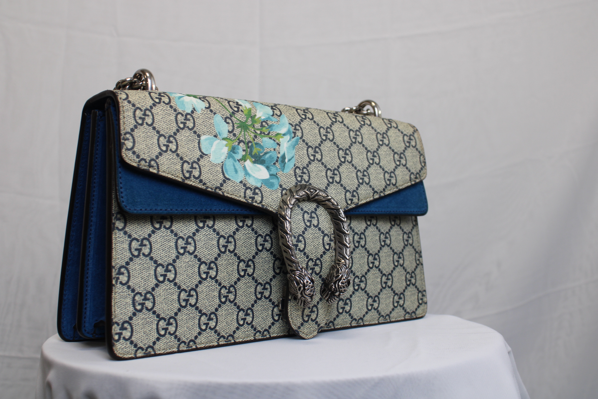 GUCCI Dionysus GG Superme Blooms Shoulder Bag Special Colour Limited Edition GUCCI Dionysus GG Superme Blooms Shoulder Bag Special Colour Limited Edition