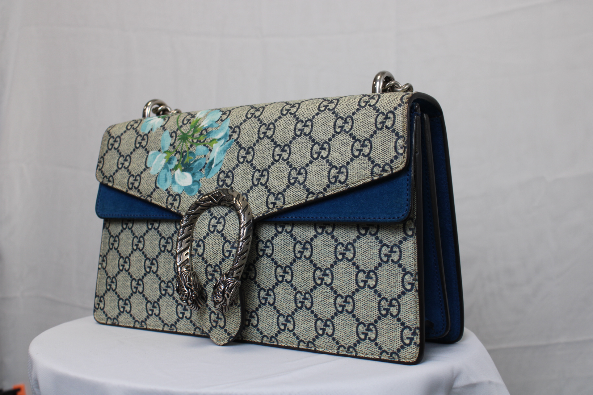 GUCCI Dionysus GG Superme Blooms Shoulder Bag Special Colour Limited Edition GUCCI Dionysus GG Superme Blooms Shoulder Bag Special Colour Limited Edition