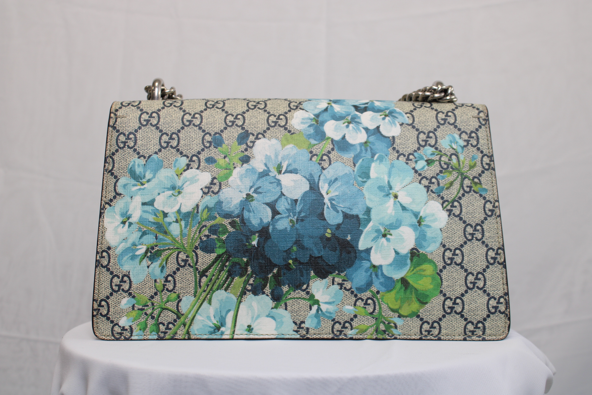 GUCCI Dionysus GG Superme Blooms Shoulder Bag Special Colour Limited Edition GUCCI Dionysus GG Superme Blooms Shoulder Bag Special Colour Limited Edition