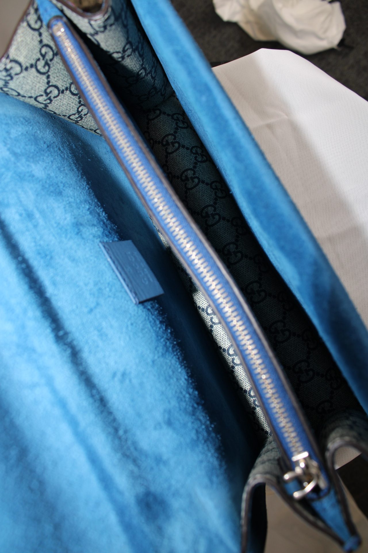 GUCCI Dionysus GG Superme Blooms Shoulder Bag Special Colour Limited Edition GUCCI Dionysus GG Superme Blooms Shoulder Bag Special Colour Limited Edition