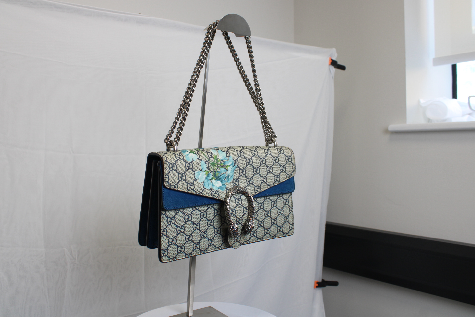 GUCCI Dionysus GG Superme Blooms Shoulder Bag Special Colour Limited Edition GUCCI Dionysus GG Superme Blooms Shoulder Bag Special Colour Limited Edition