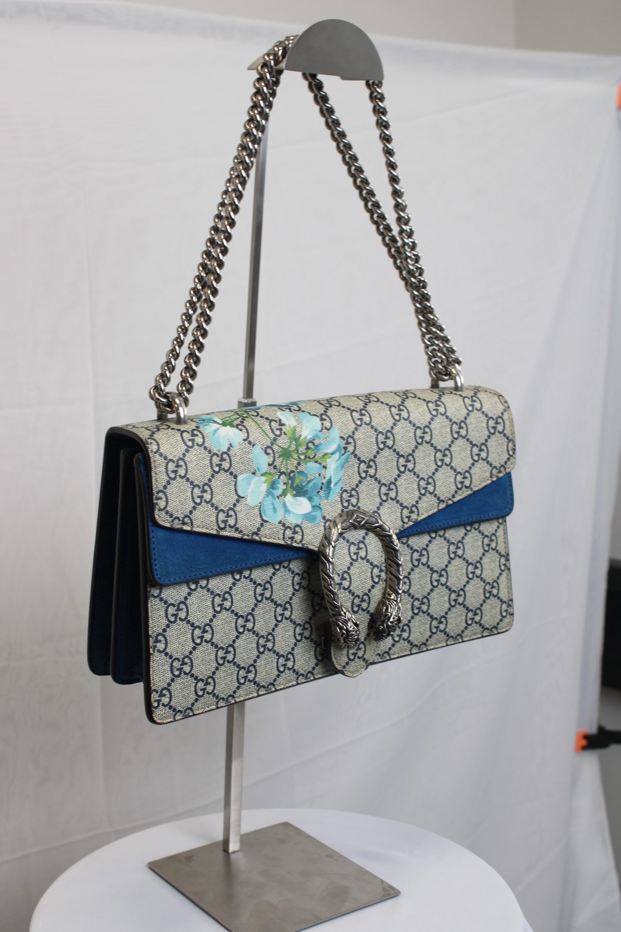 GUCCI Dionysus GG Superme Blooms Shoulder Bag Special Colour Limited Edition GUCCI Dionysus GG Superme Blooms Shoulder Bag Special Colour Limited Edition