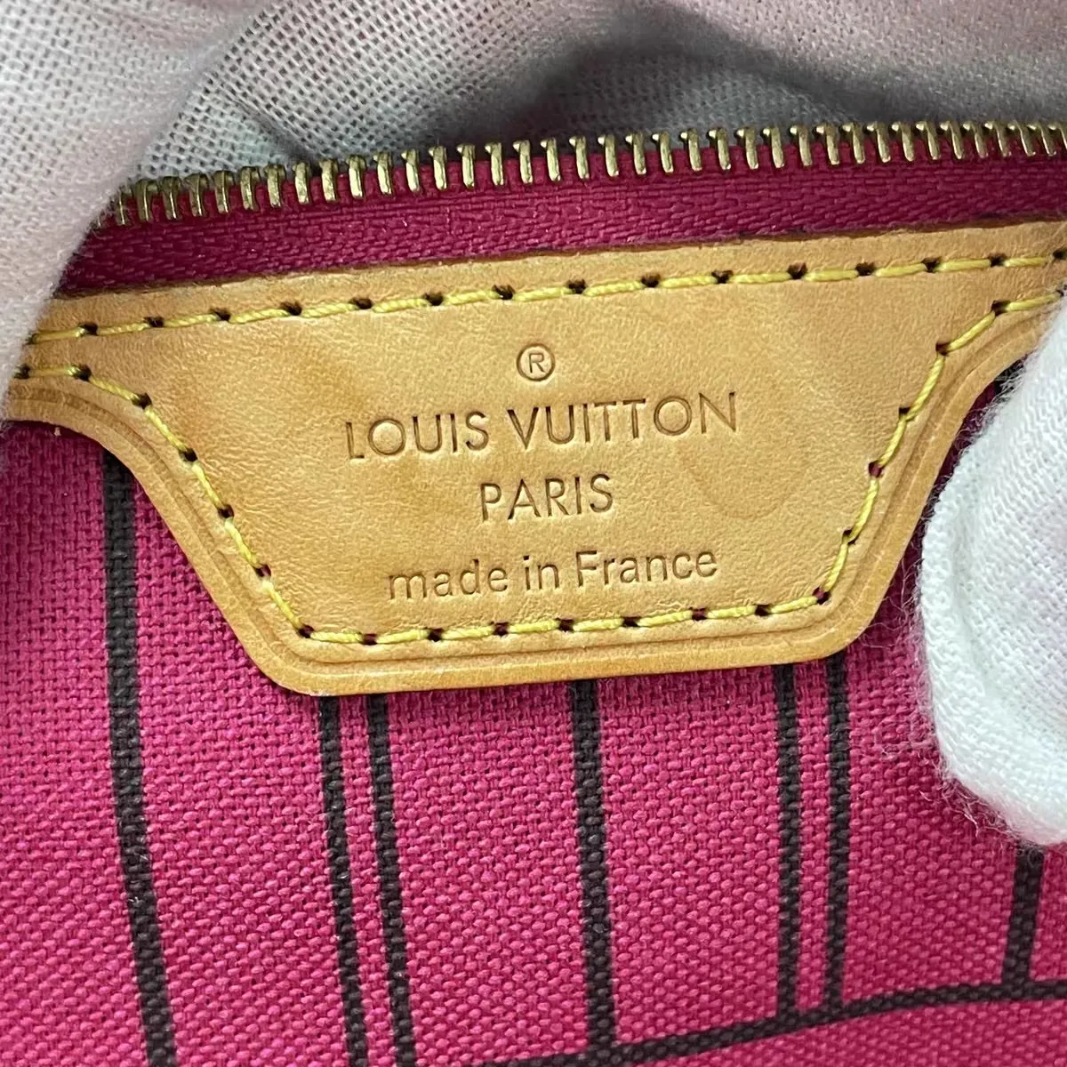 LOUIS VUITTON Neverfull GM Tote Bag LOUIS VUITTON Neverfull GM Tote Bag