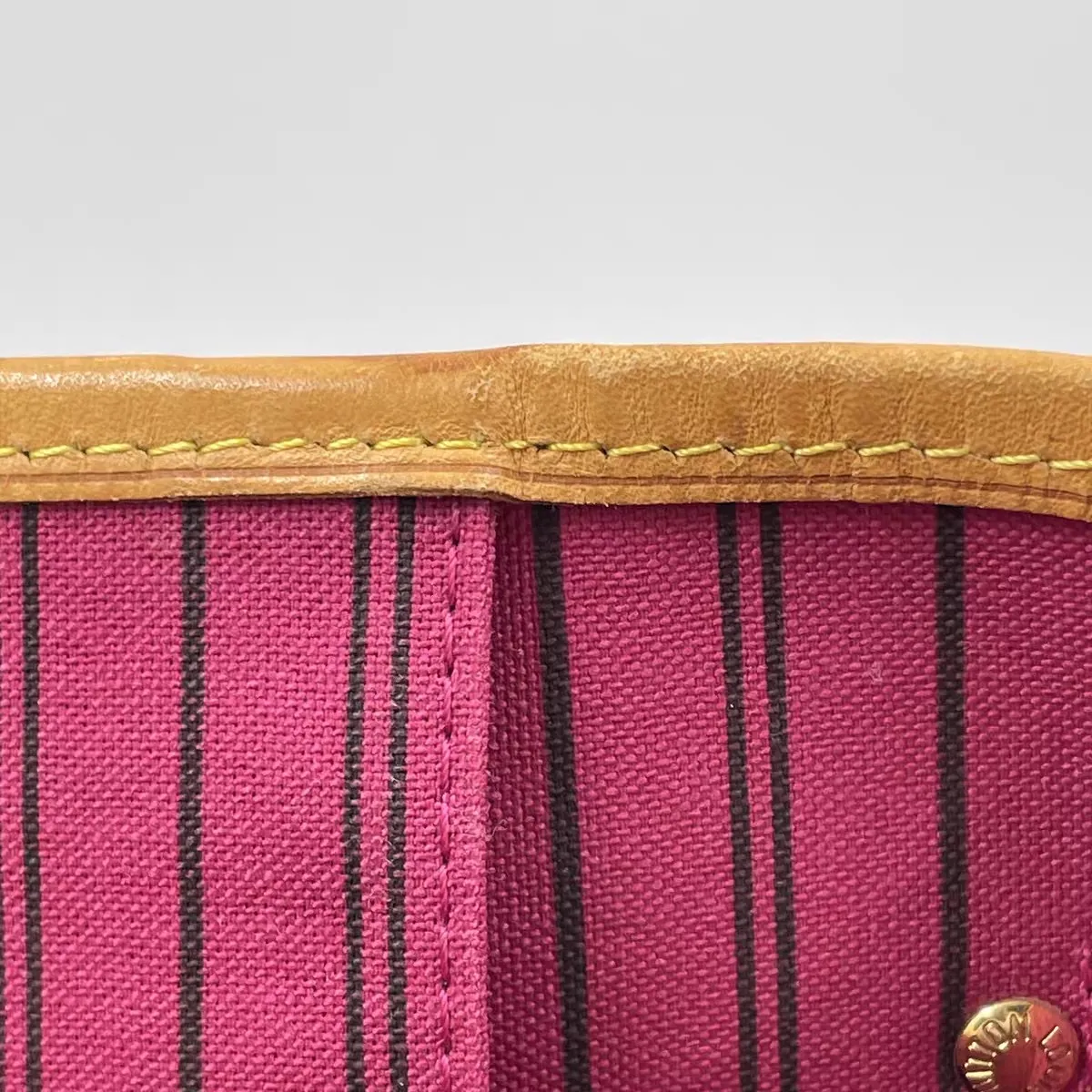 LOUIS VUITTON Neverfull GM Tote Bag LOUIS VUITTON Neverfull GM Tote Bag