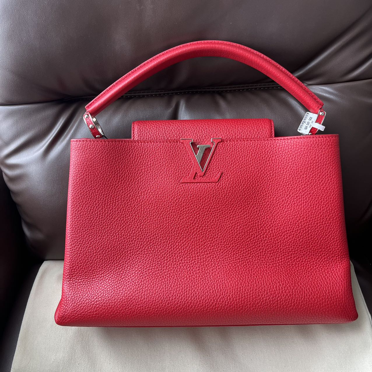 LOUIS VUITTON Capucines GM Souple Bag