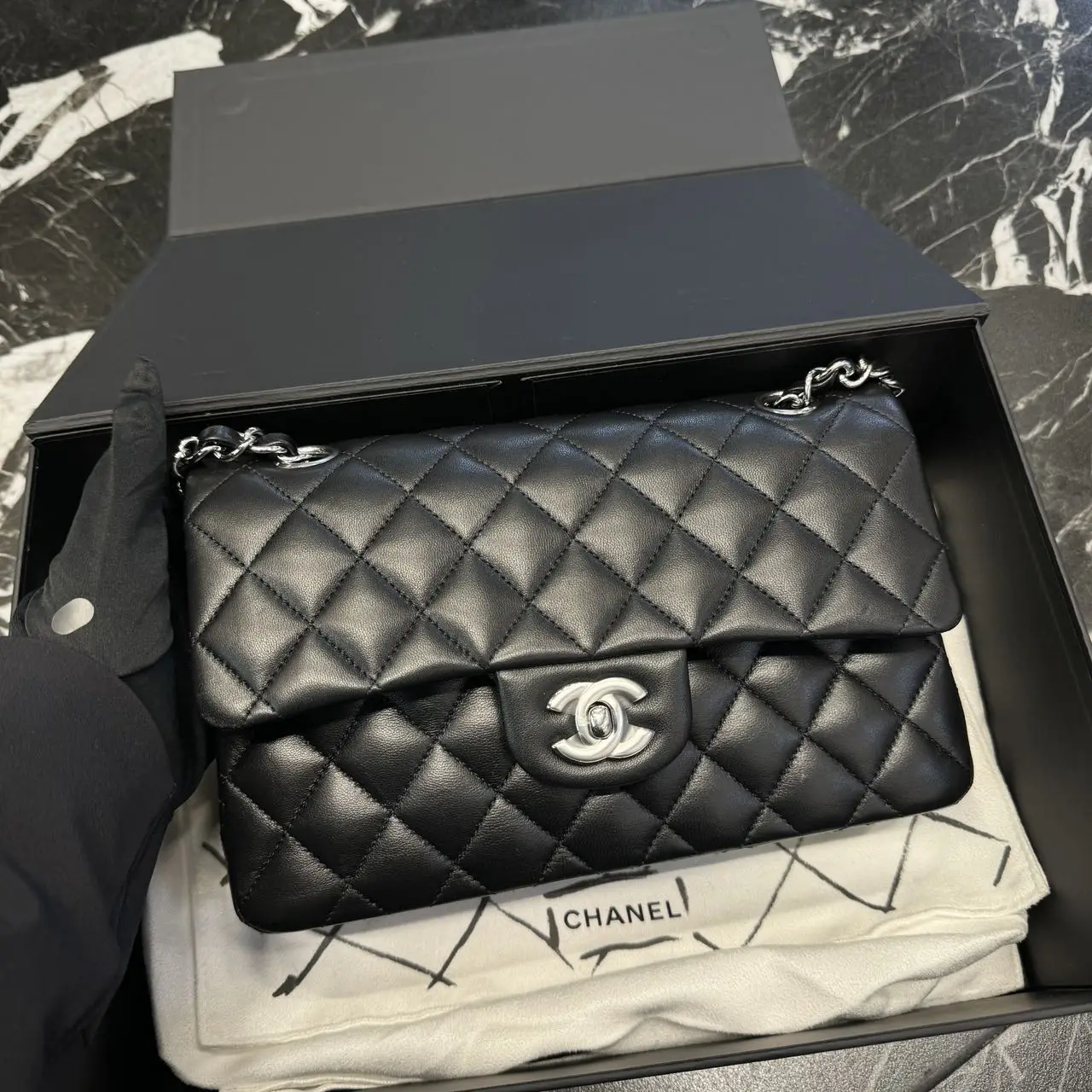 CHANEL Small Classic Handbag CHANEL Small Classic Handbag