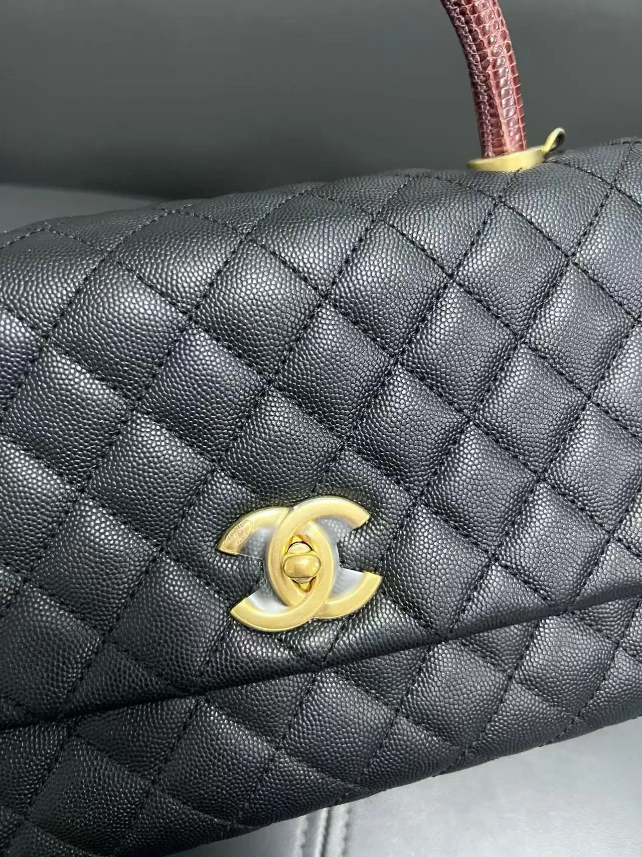 CHANEL Coco Handle Bag Caviar Large CHANEL Coco Handle Bag Caviar Large