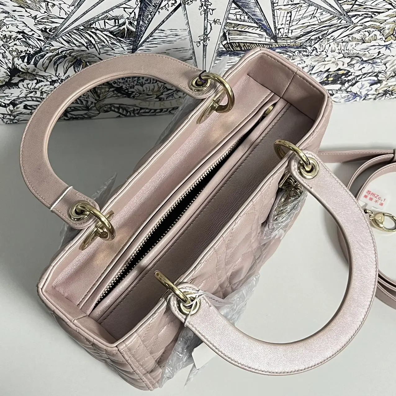 DIOR Pearl Pink Lambskin Medium Lady Dior Bag DIOR Pearl Pink Lambskin Medium Lady Dior Bag