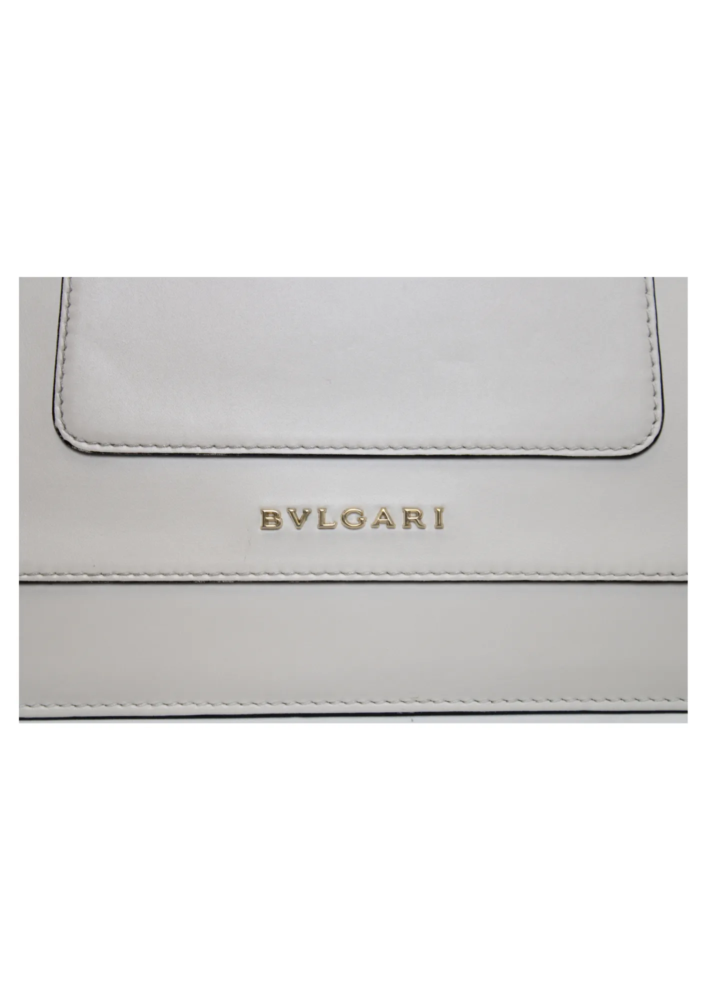 BVLGARI White Leather Medium Serpenti Forever Flap Shoulder Bag BVLGARI White Leather Medium Serpenti Forever Flap Shoulder Bag