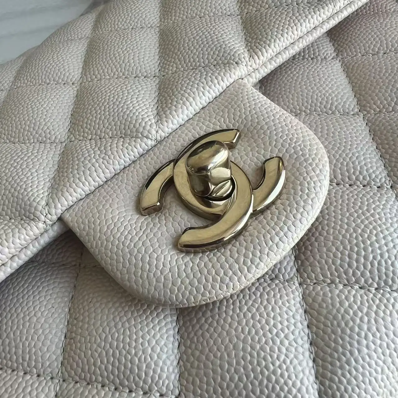 CHANEL Beige Medium Lambskin Classic Flap Handbag CHANEL Beige Medium Lambskin Classic Flap Handbag