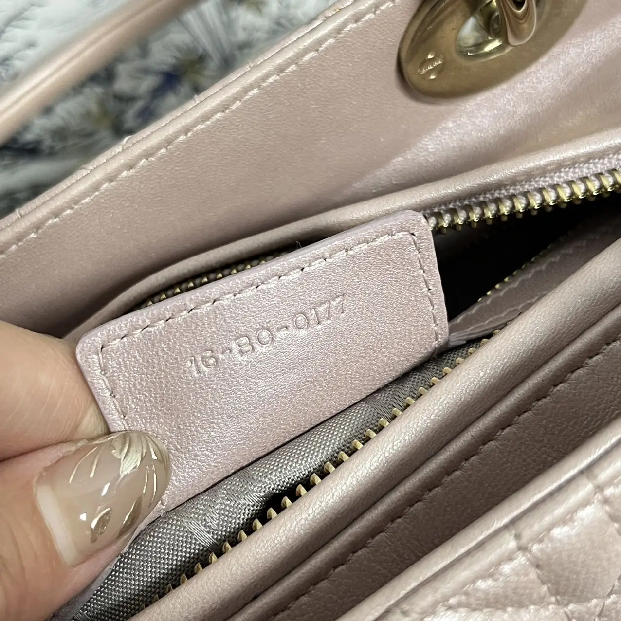 DIOR Pearl Pink Lambskin Medium Lady Dior Bag DIOR Pearl Pink Lambskin Medium Lady Dior Bag