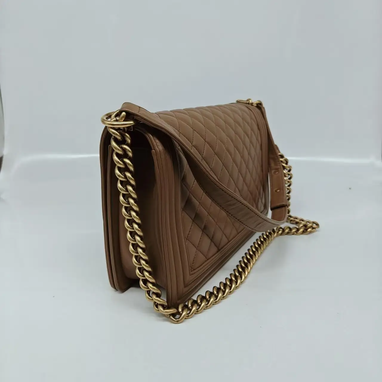 CHANEL Medium Boy Bag Beige Lambskin Gold Hardware CHANEL Medium Boy Bag Beige Lambskin Gold Hardware