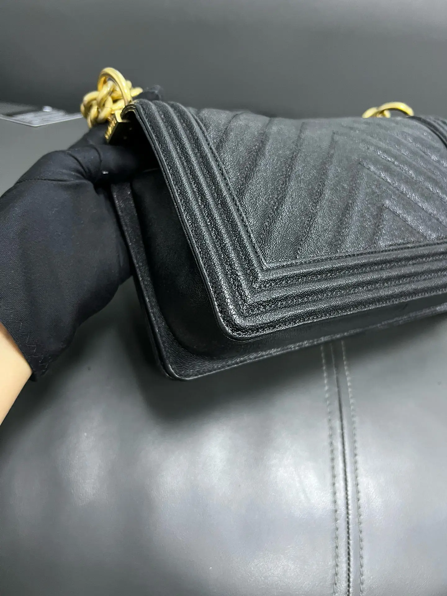 CHANEL Medium Boy Bag Black Caviar Leather CHANEL Medium Boy Bag Black Caviar Leather