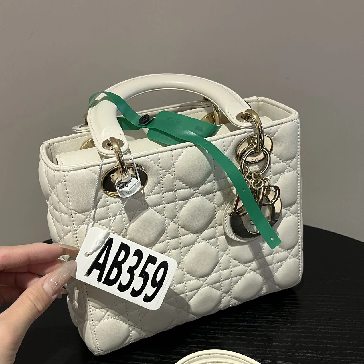 DIOR Small Lady Dior Bag White Lambskin DIOR Small Lady Dior Bag White Lambskin