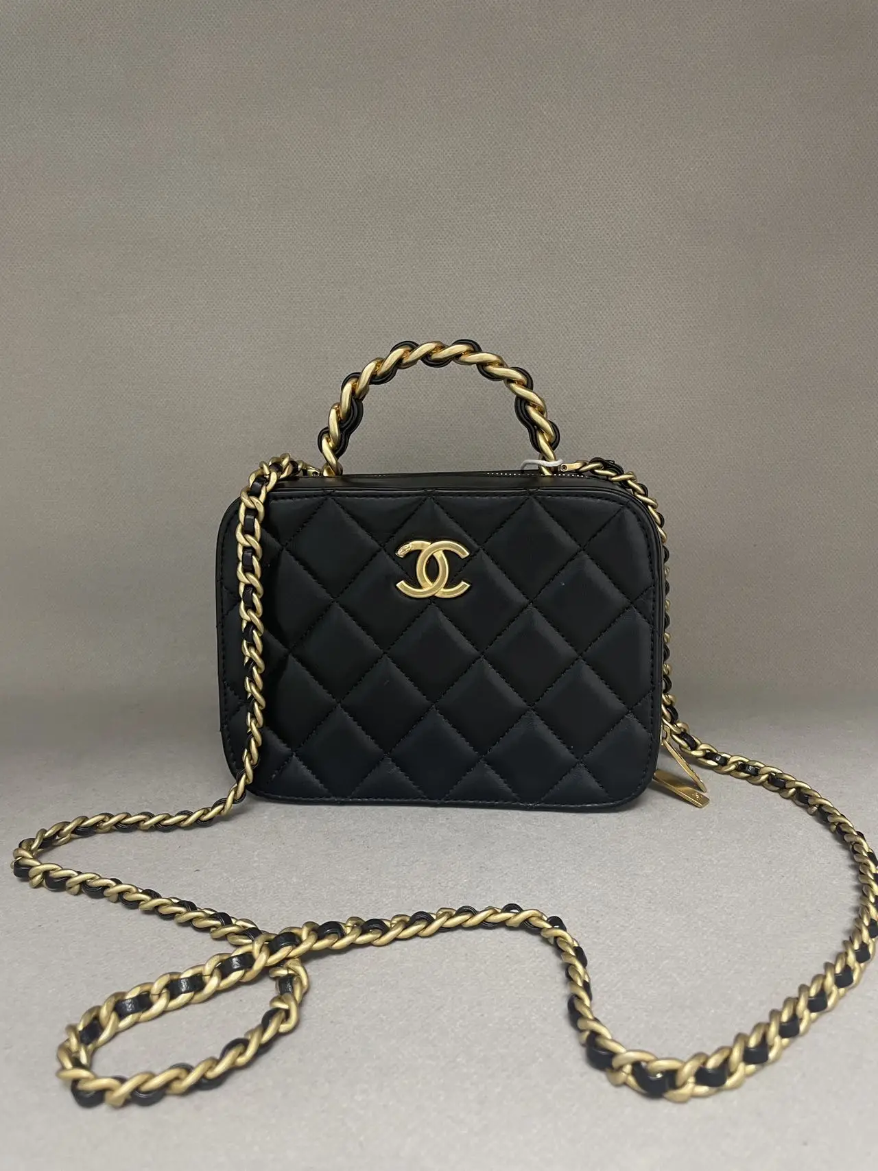 CHANEL Black Quilted Lambskin Vanity with Chain Brushed Gold Hardware CHANEL Black Quilted Lambskin Vanity with Chain Brushed Gold Hardware
