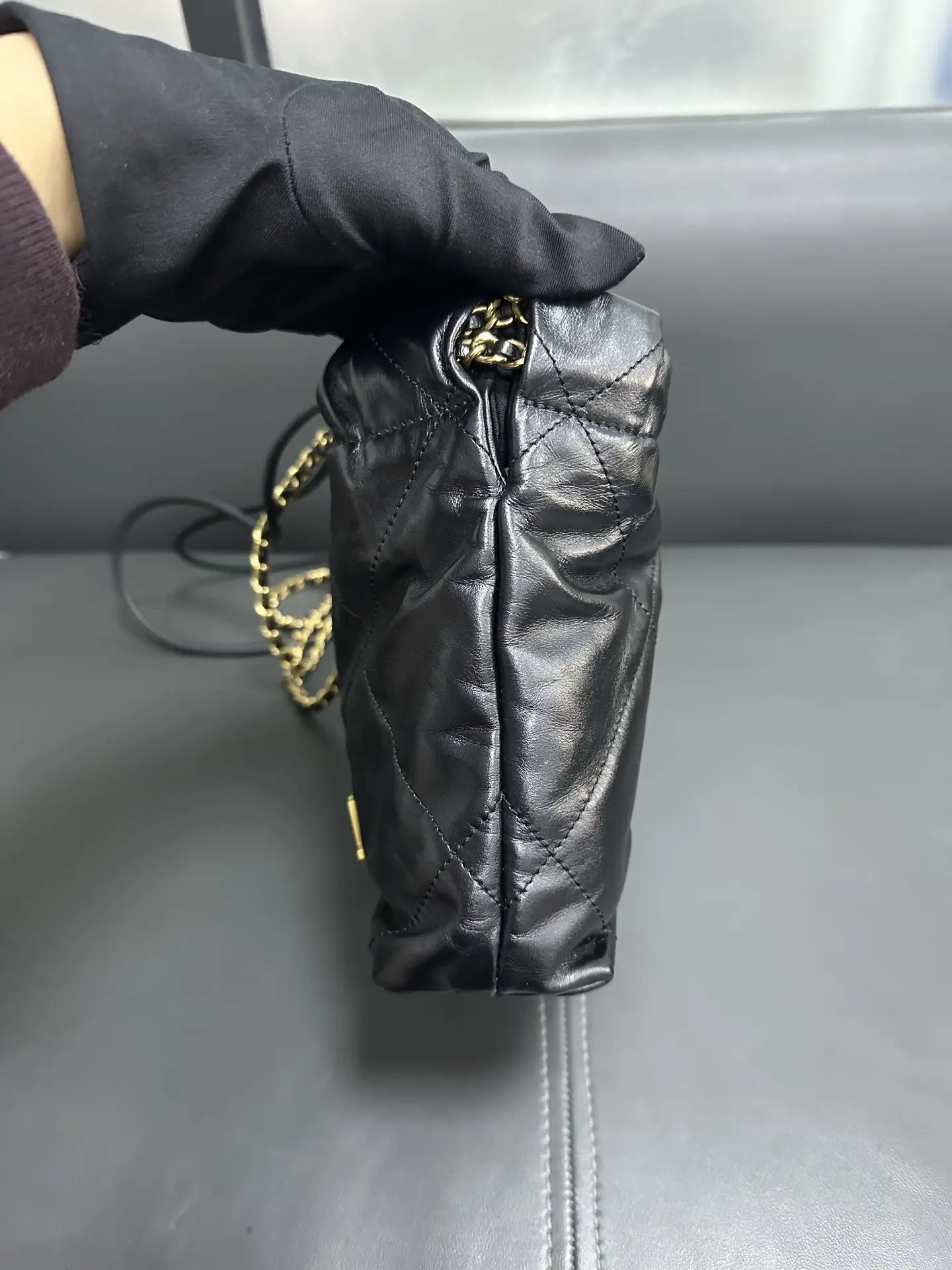 CHANEL 22 Mini Handbag CHANEL 22 Mini Handbag