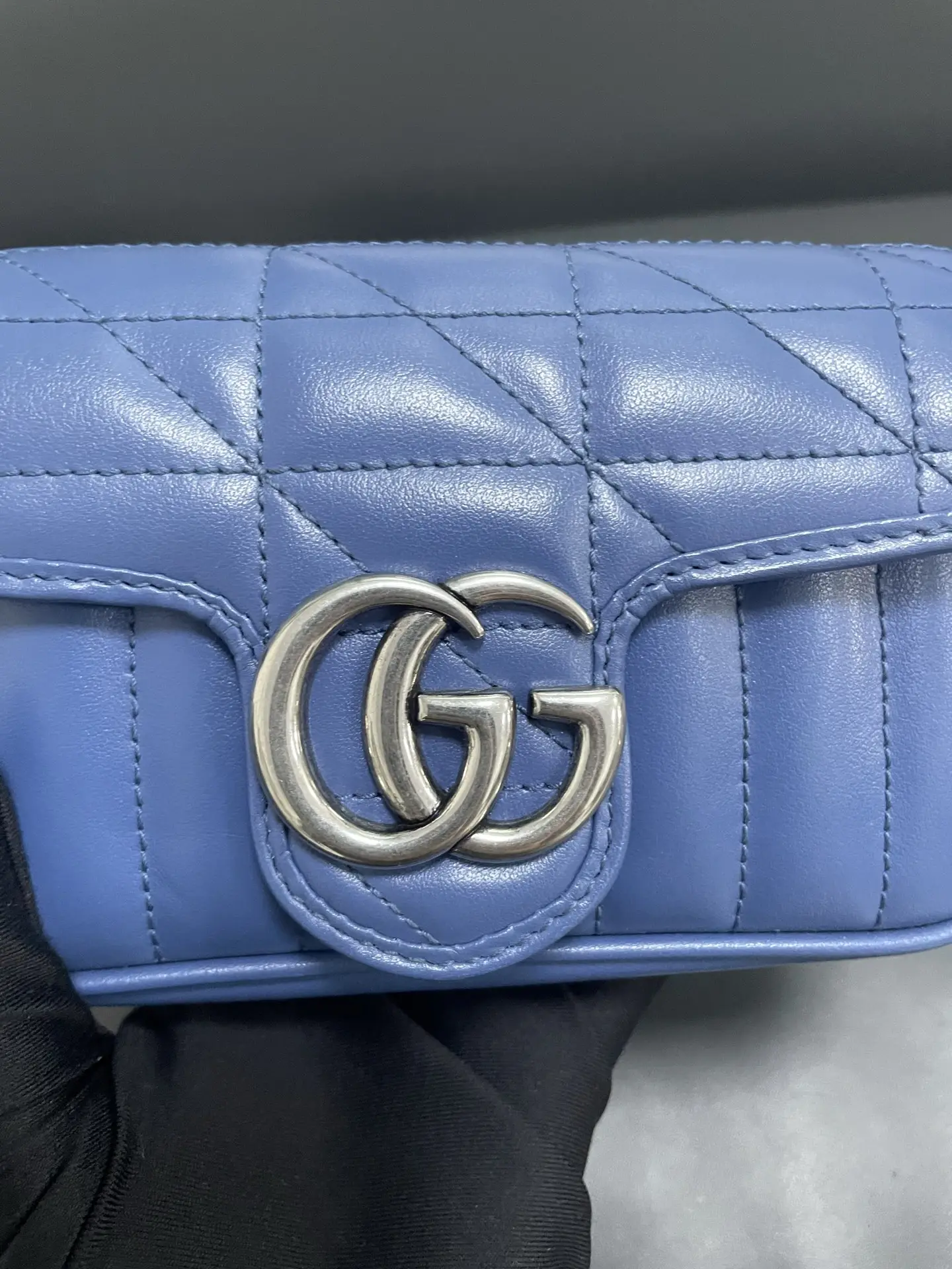 GUCCI GG Marmont Mini Bag GUCCI GG Marmont Mini Bag